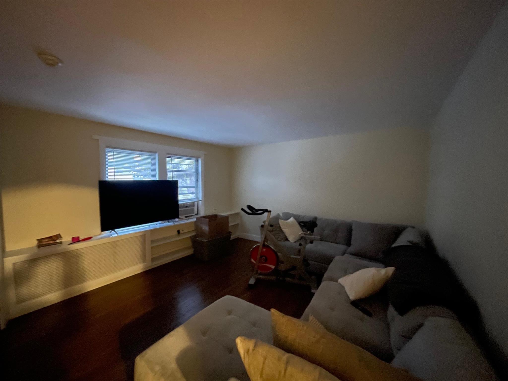 48 Bishop Allen Dr, Central Square