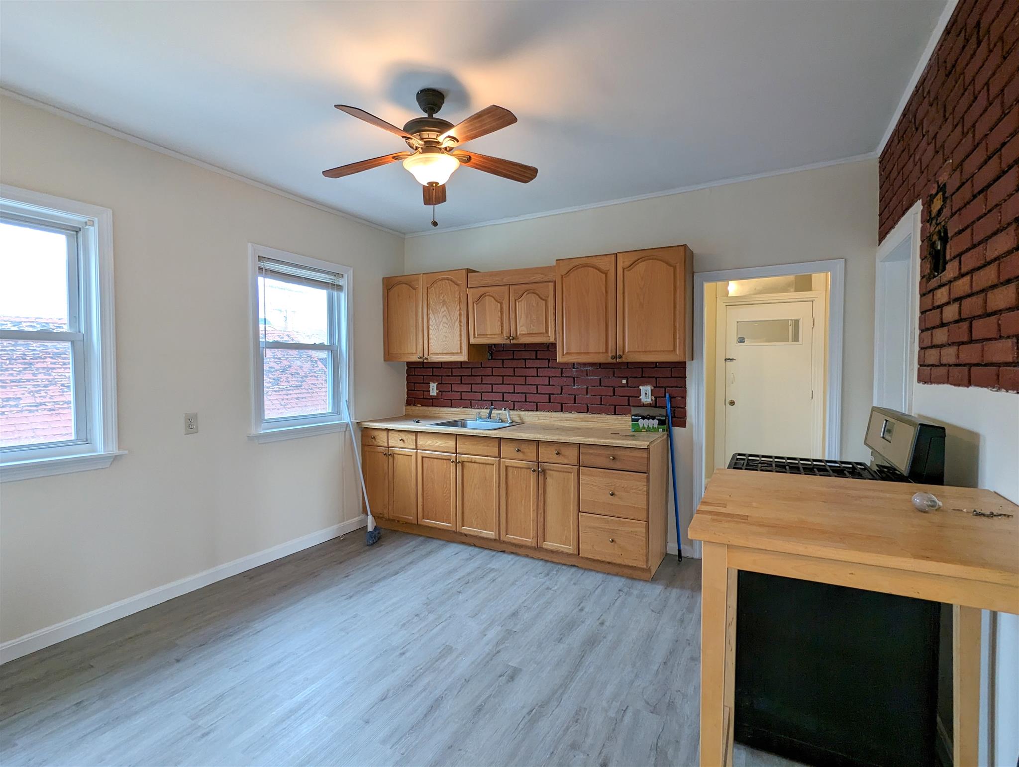 278 Lowell St, Magoun Square