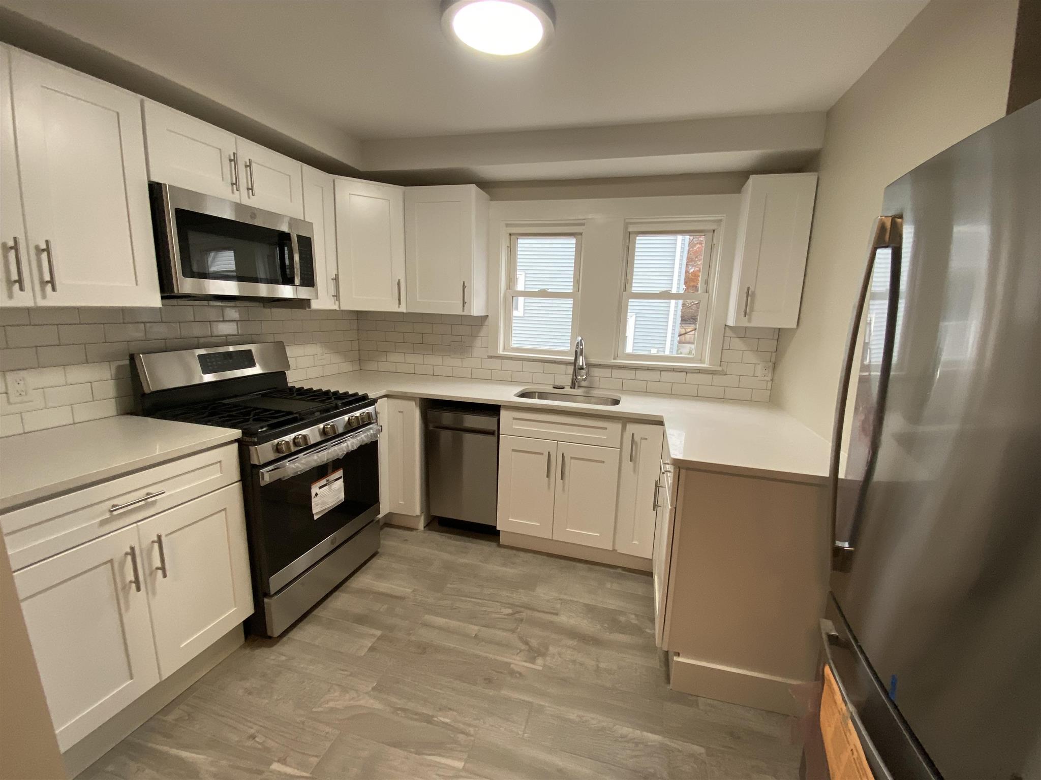 8 Fisk, Magoun Square