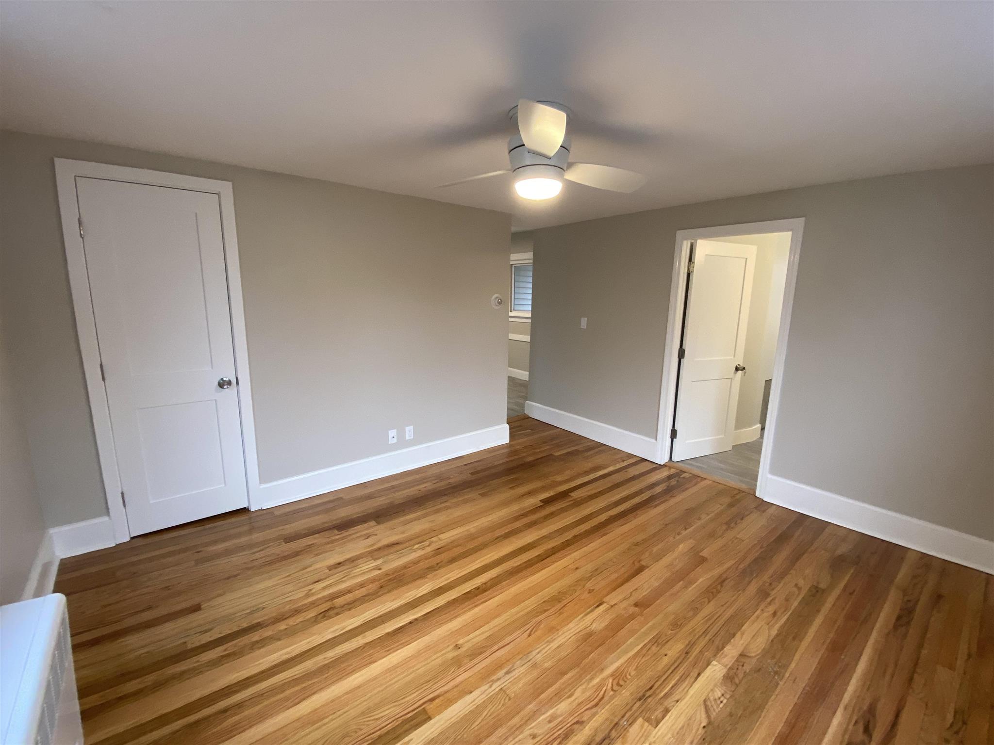 8 Fiske Ave, Magoun Square