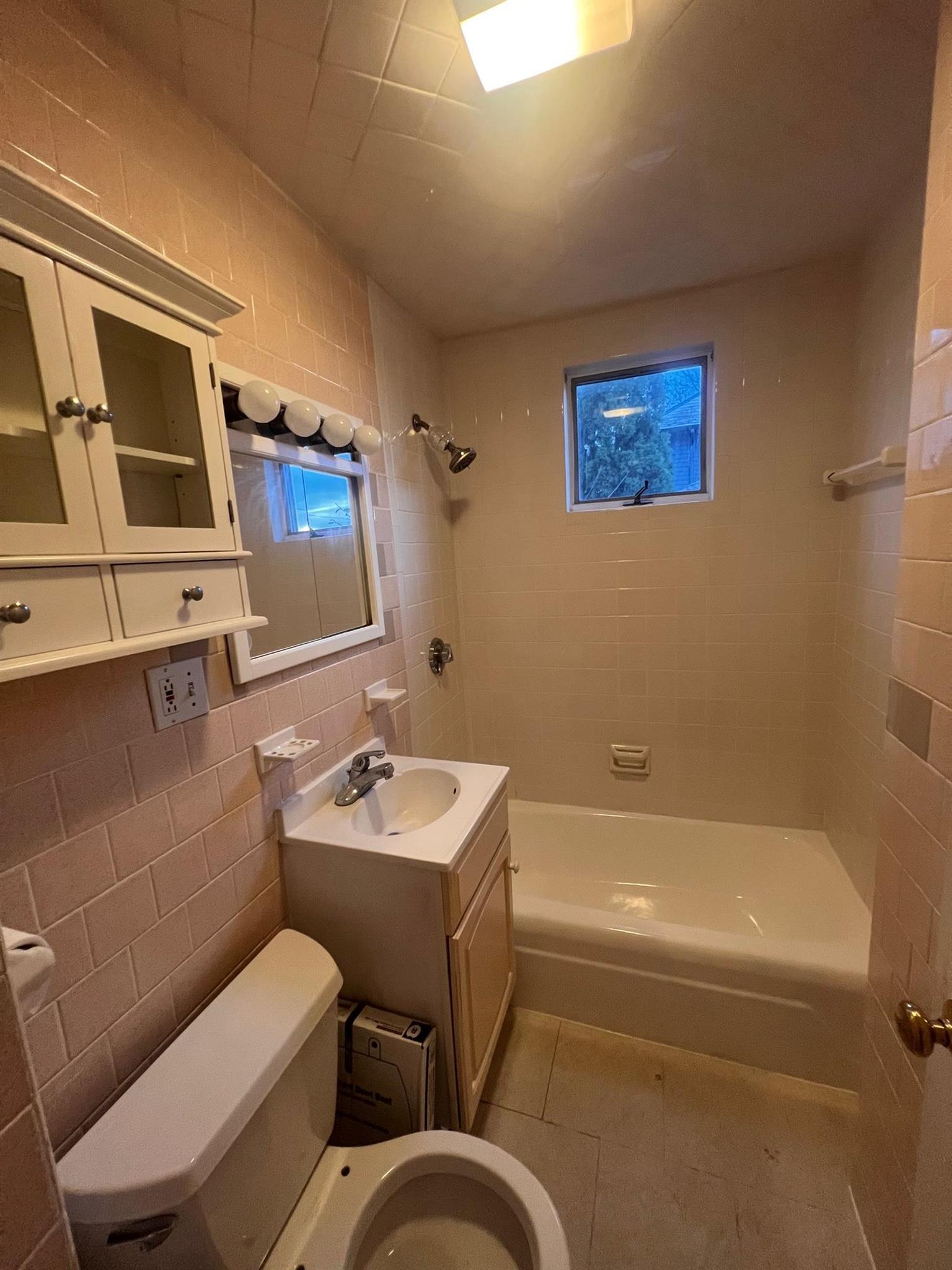 110 West Quincy St, Teele Square