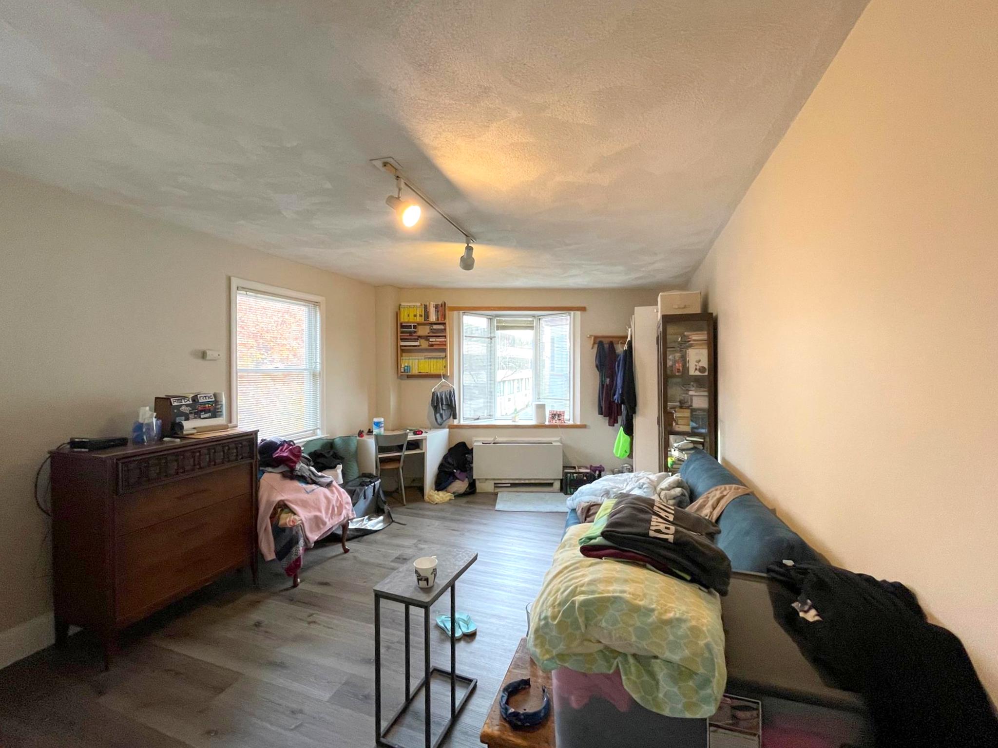 12 Mount Auburn St, Harvard Square