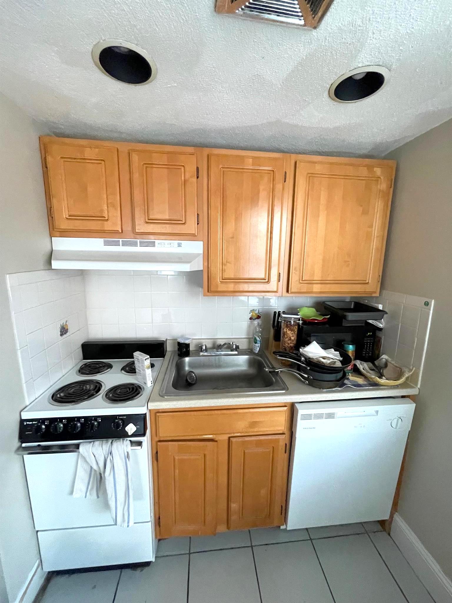 12 Mount Auburn St, Harvard Square