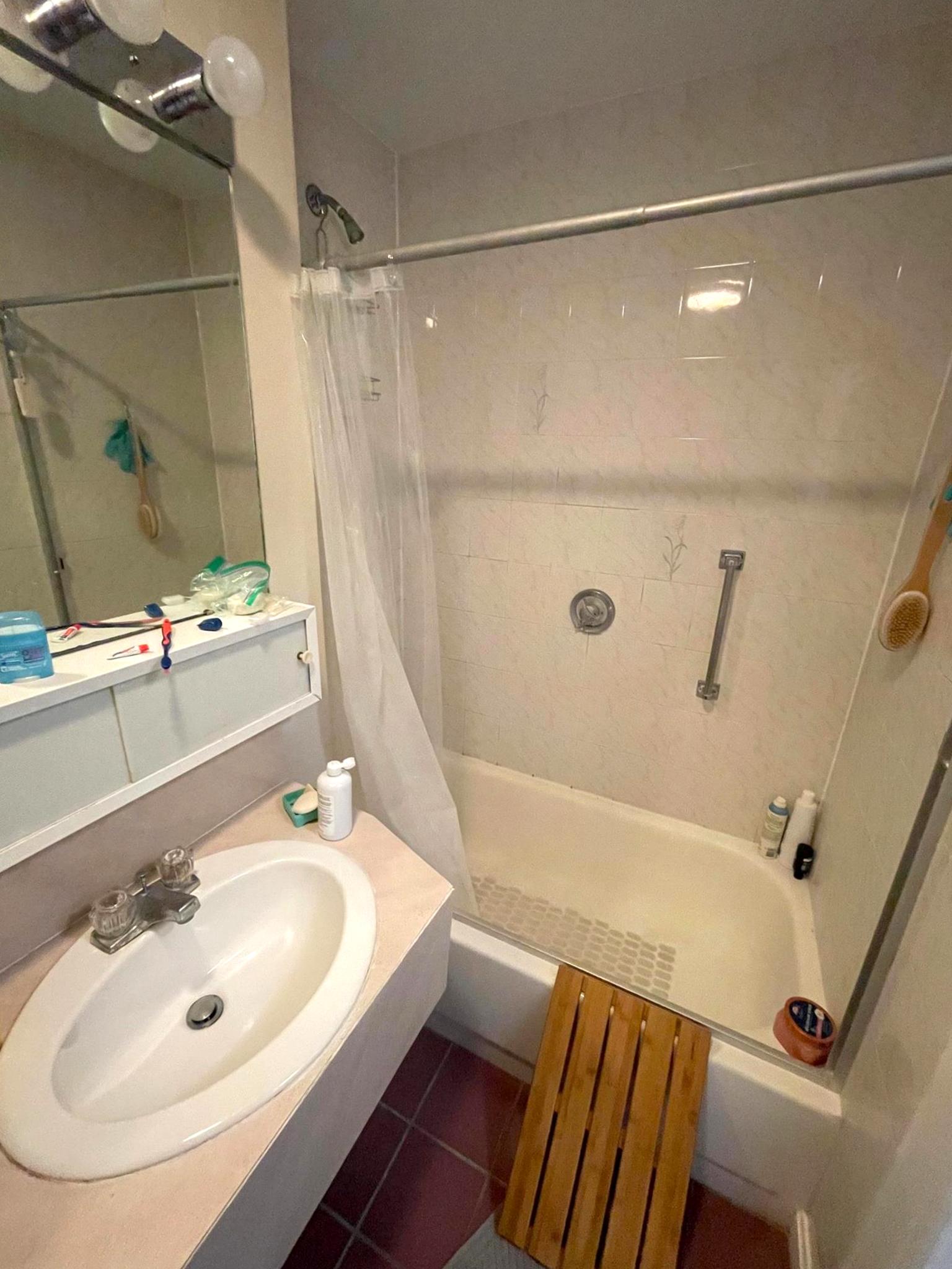 12 Mount Auburn St, Harvard Square