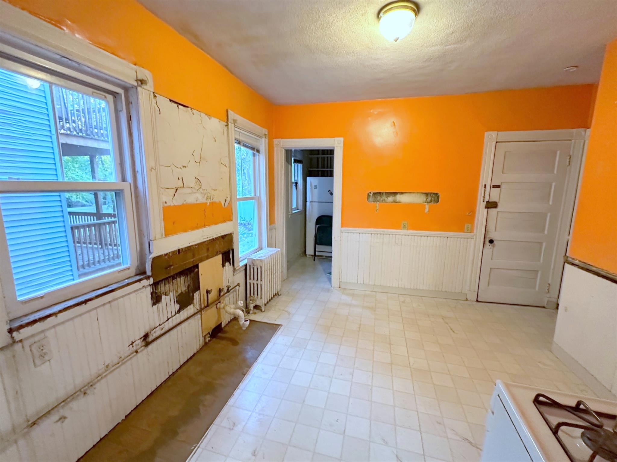 15 Ashland St, Davis Square