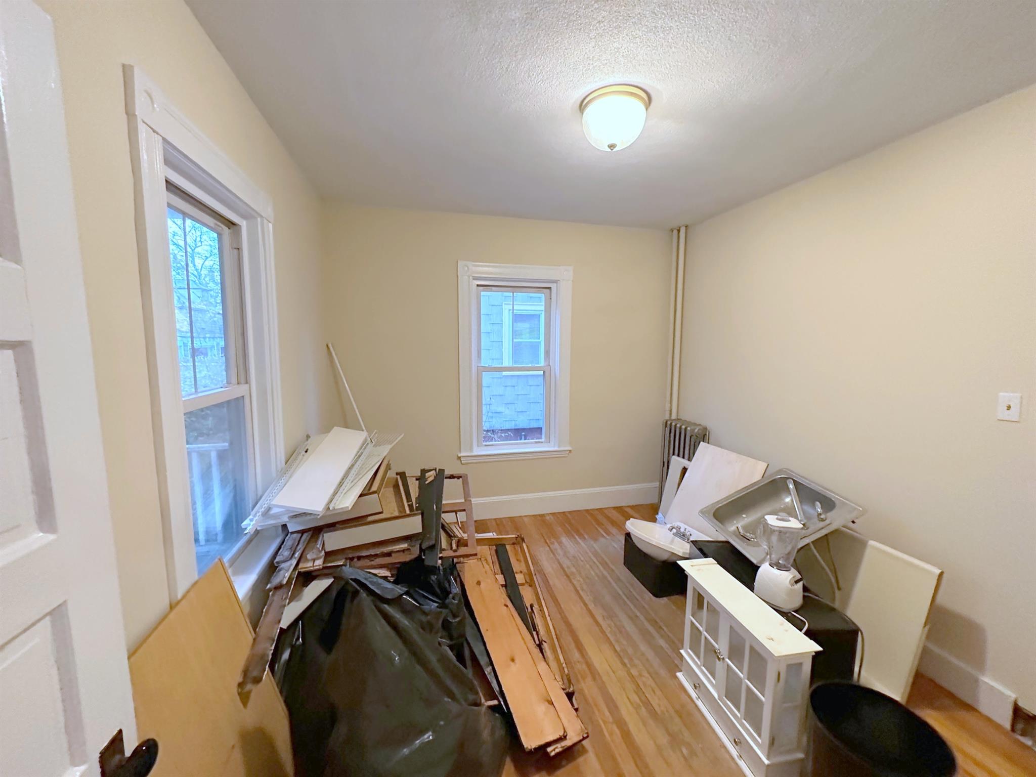 15 Ashland St, Davis Square