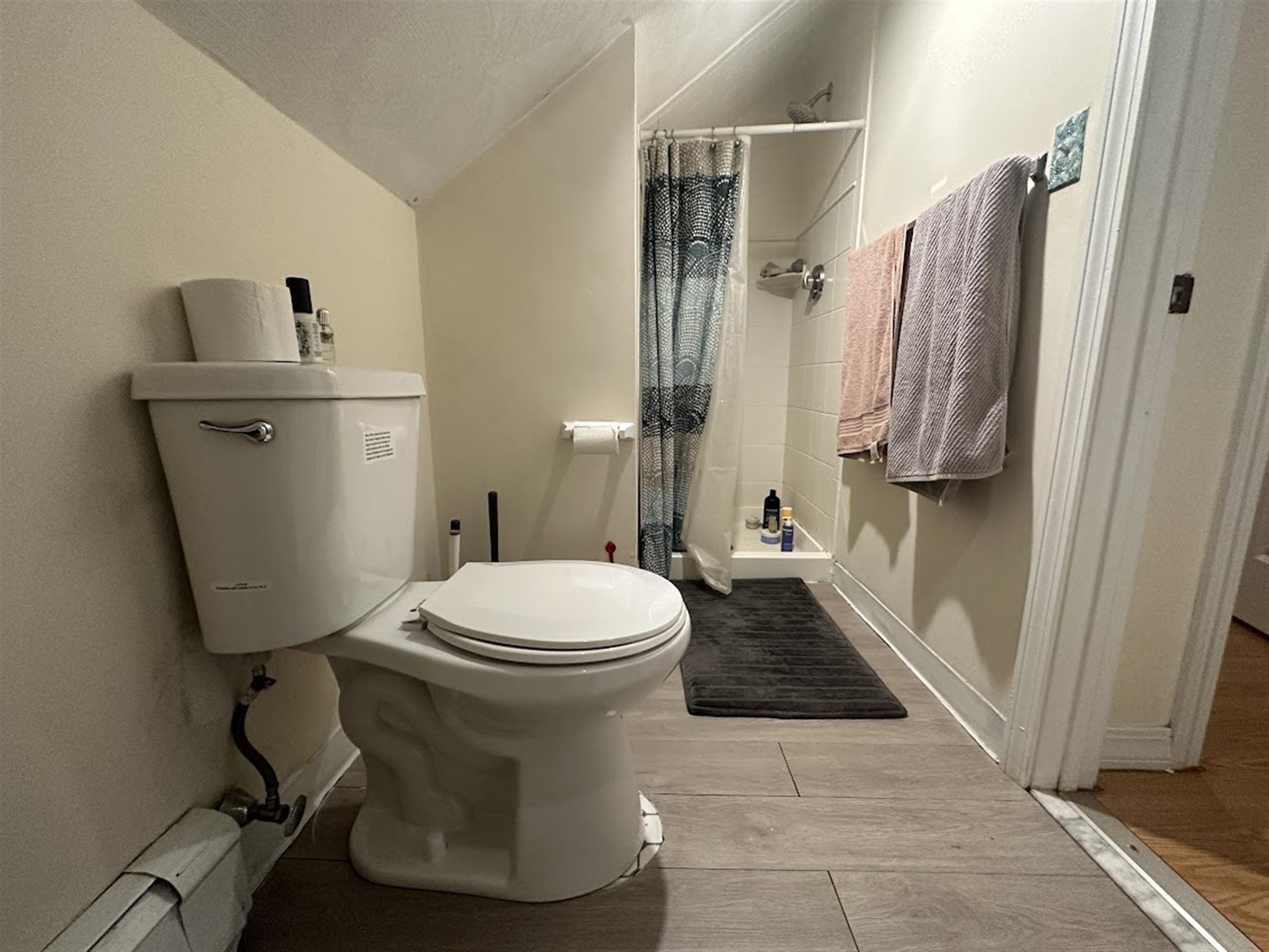 124 Bonner Ave, Magoun Square