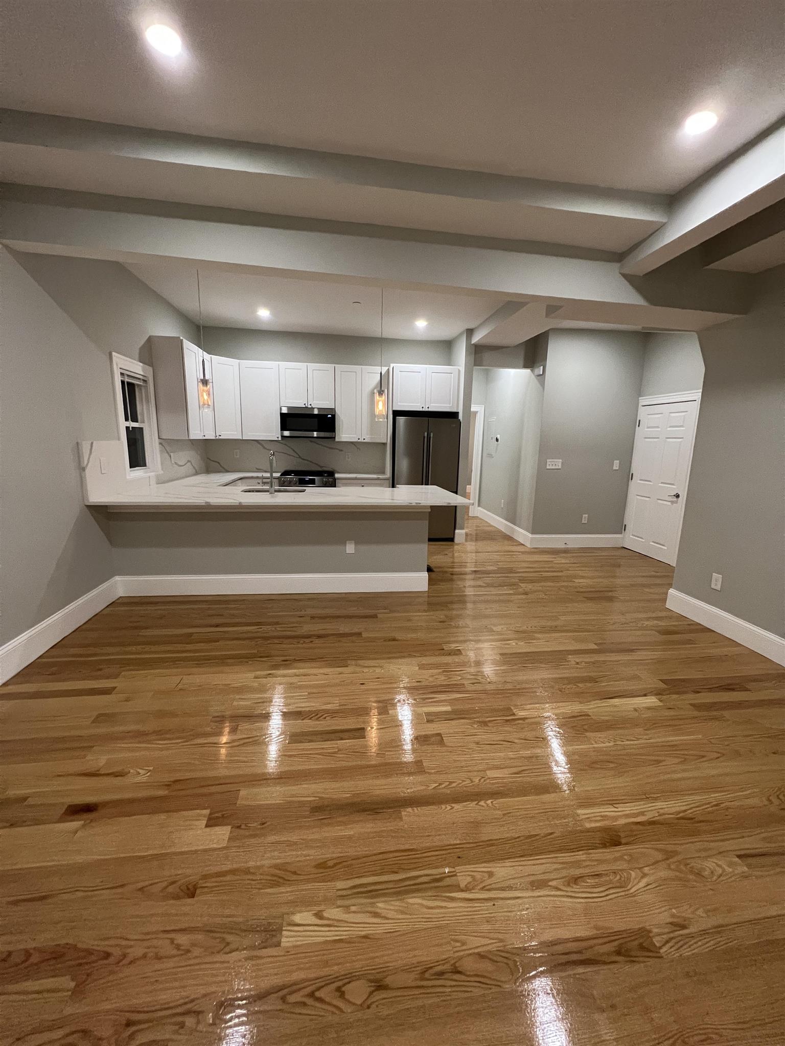 73 Pearl St, East Somerville