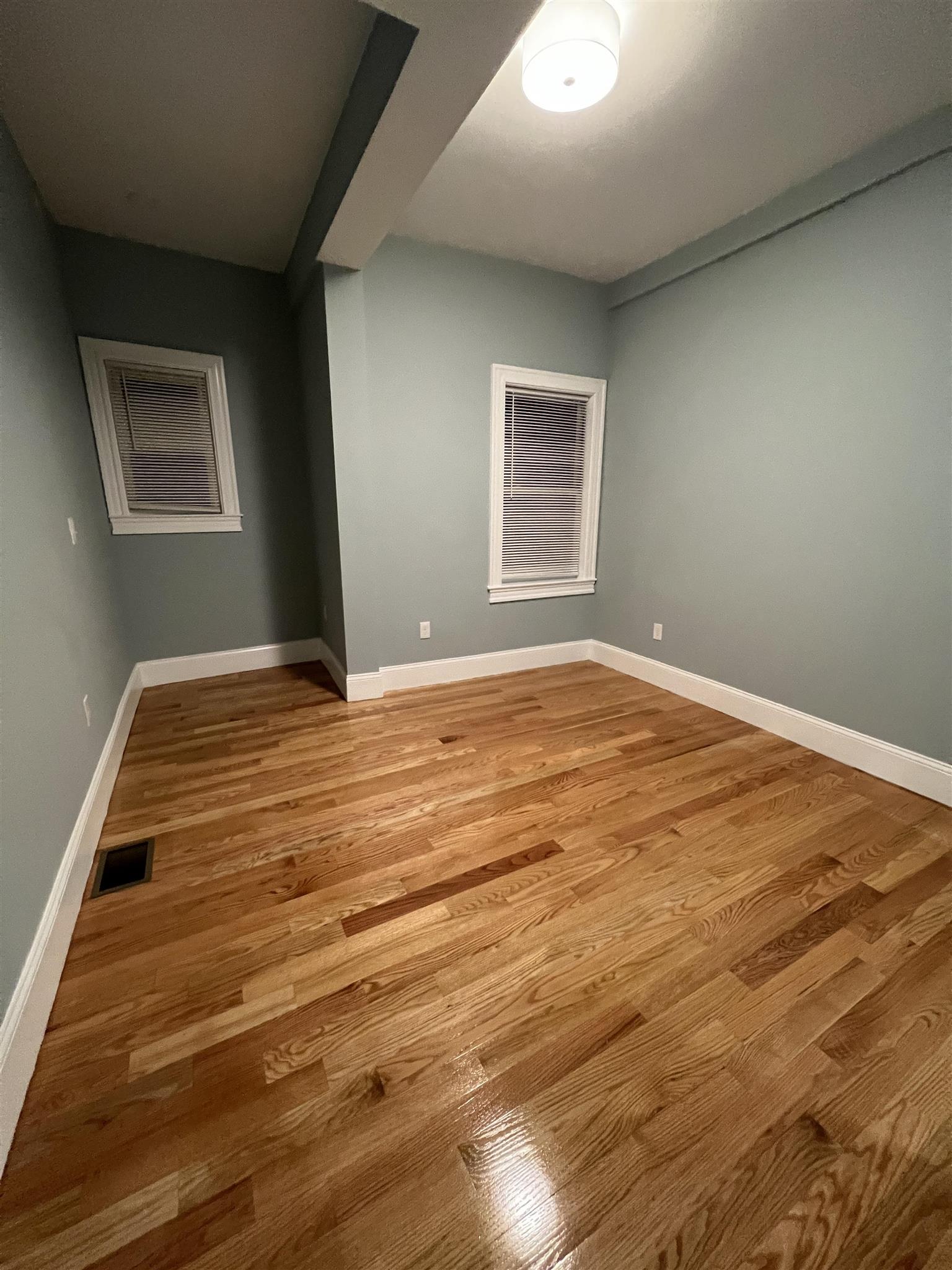 73 Pearl St, East Somerville