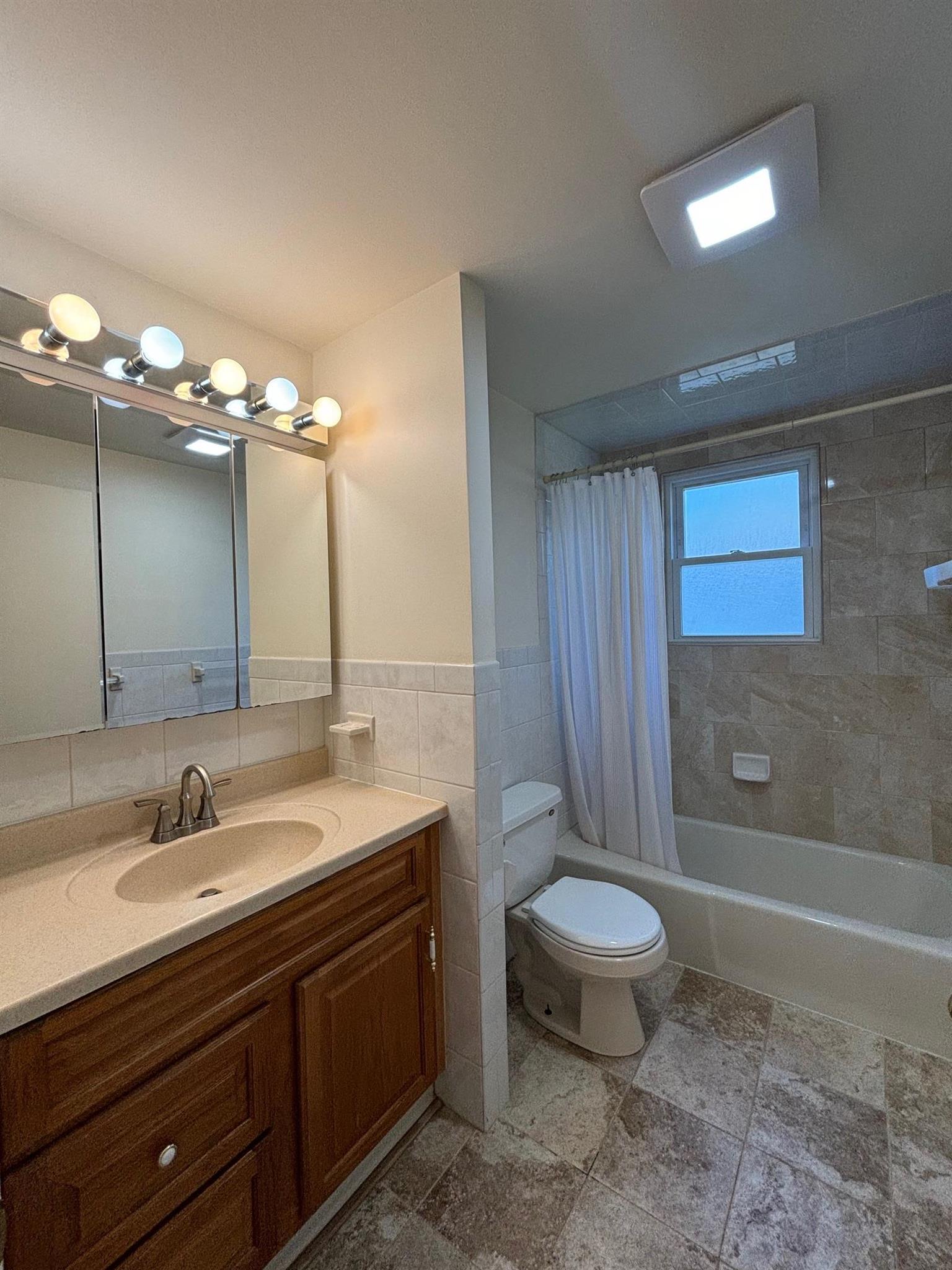 5 Patrick St, Arlington