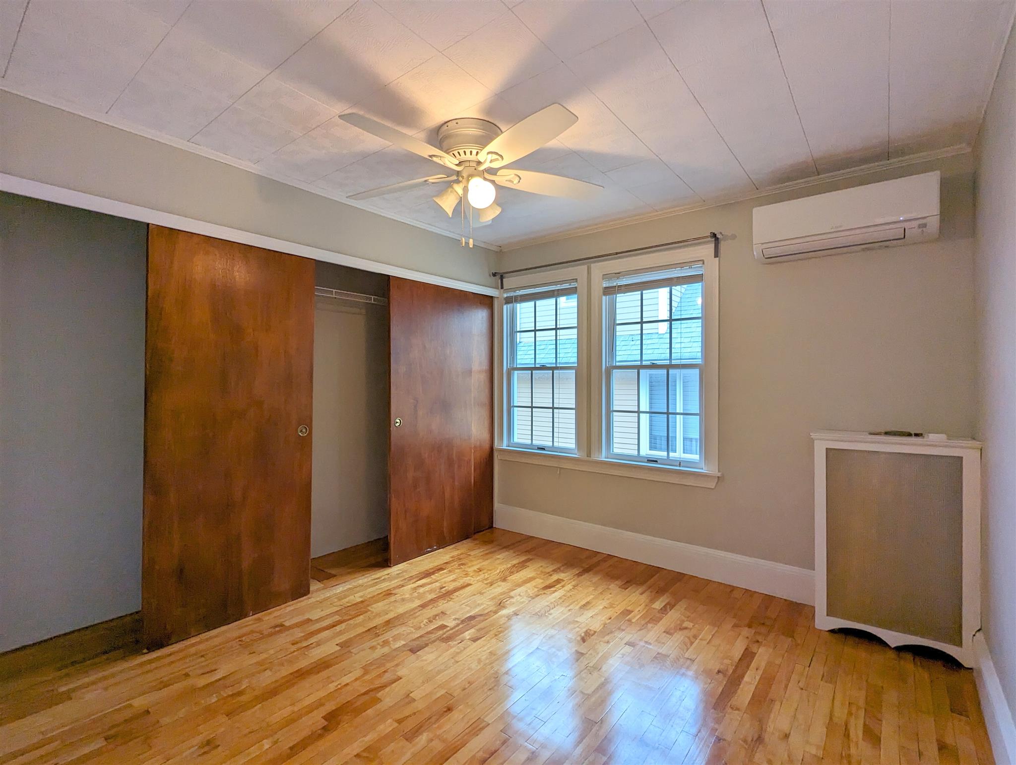 73 Woods, Davis Square