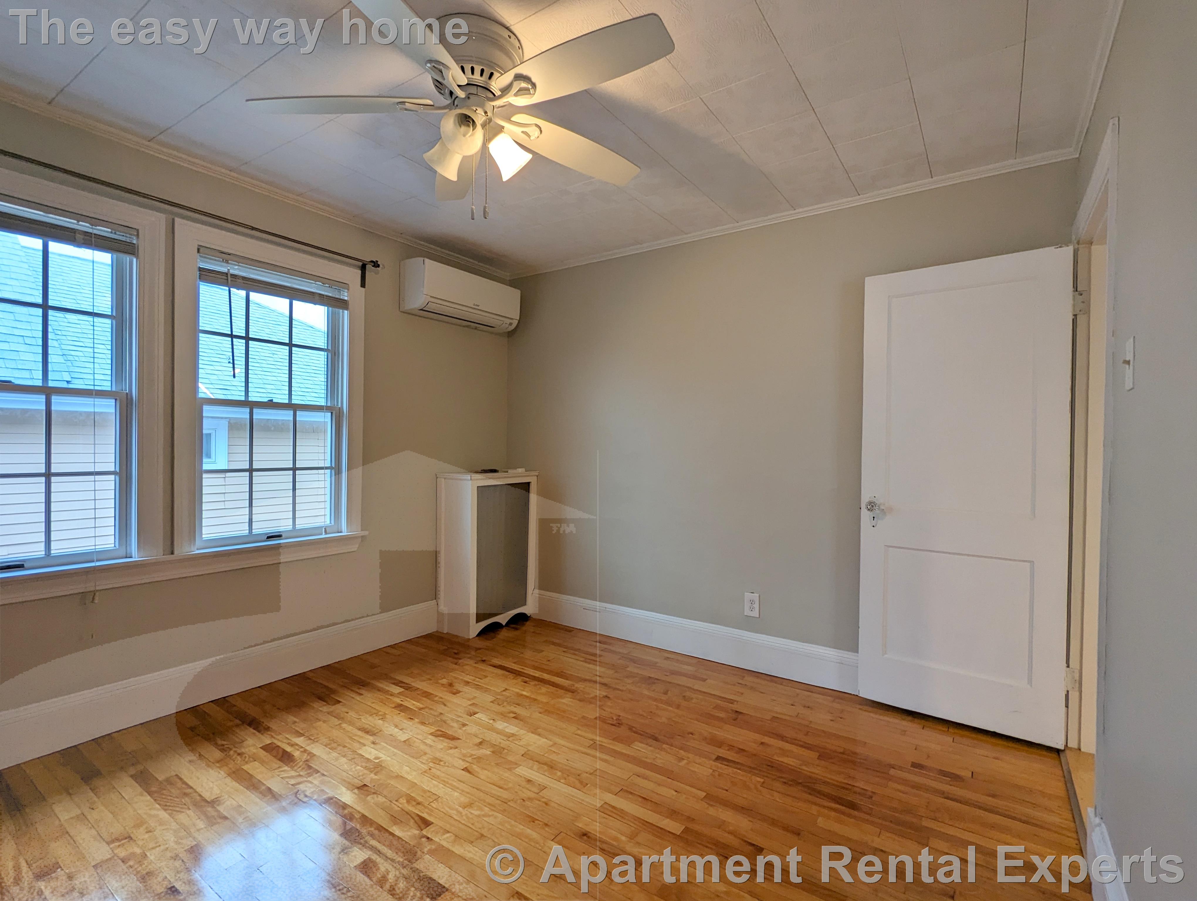 73 Woods Ave, Teele Square