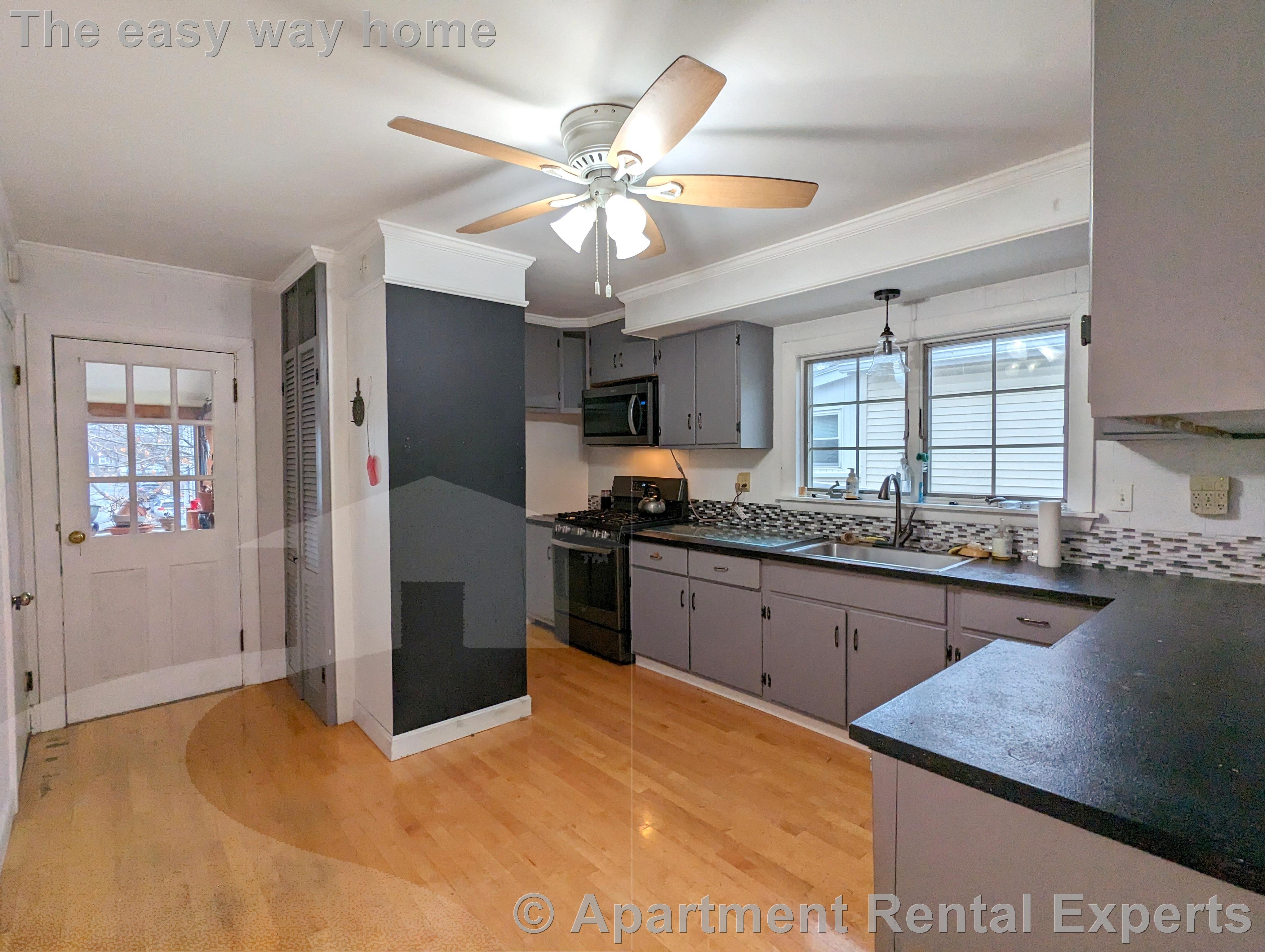 73 Woods Ave, Teele Square