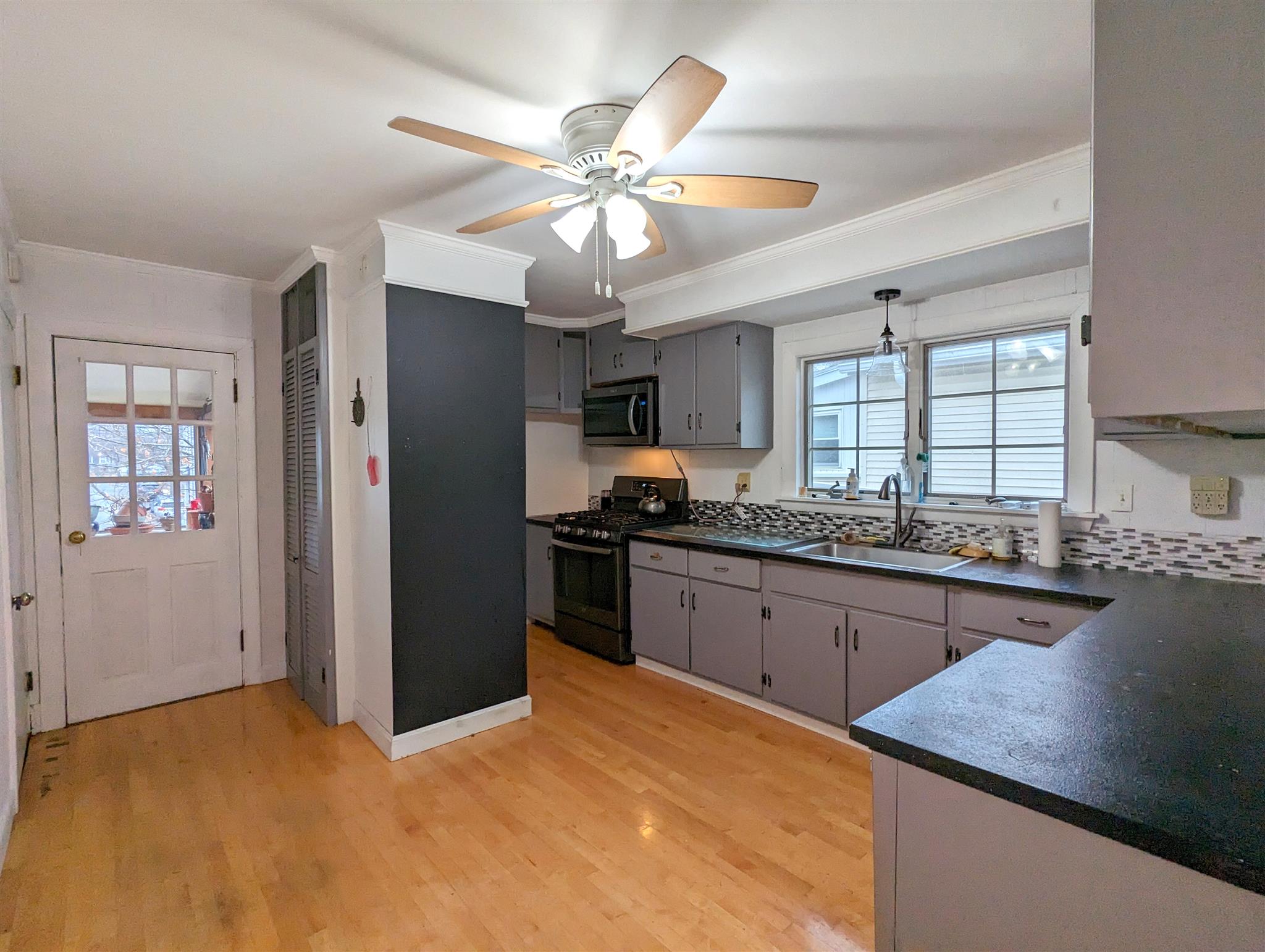 73 Woods, Davis Square