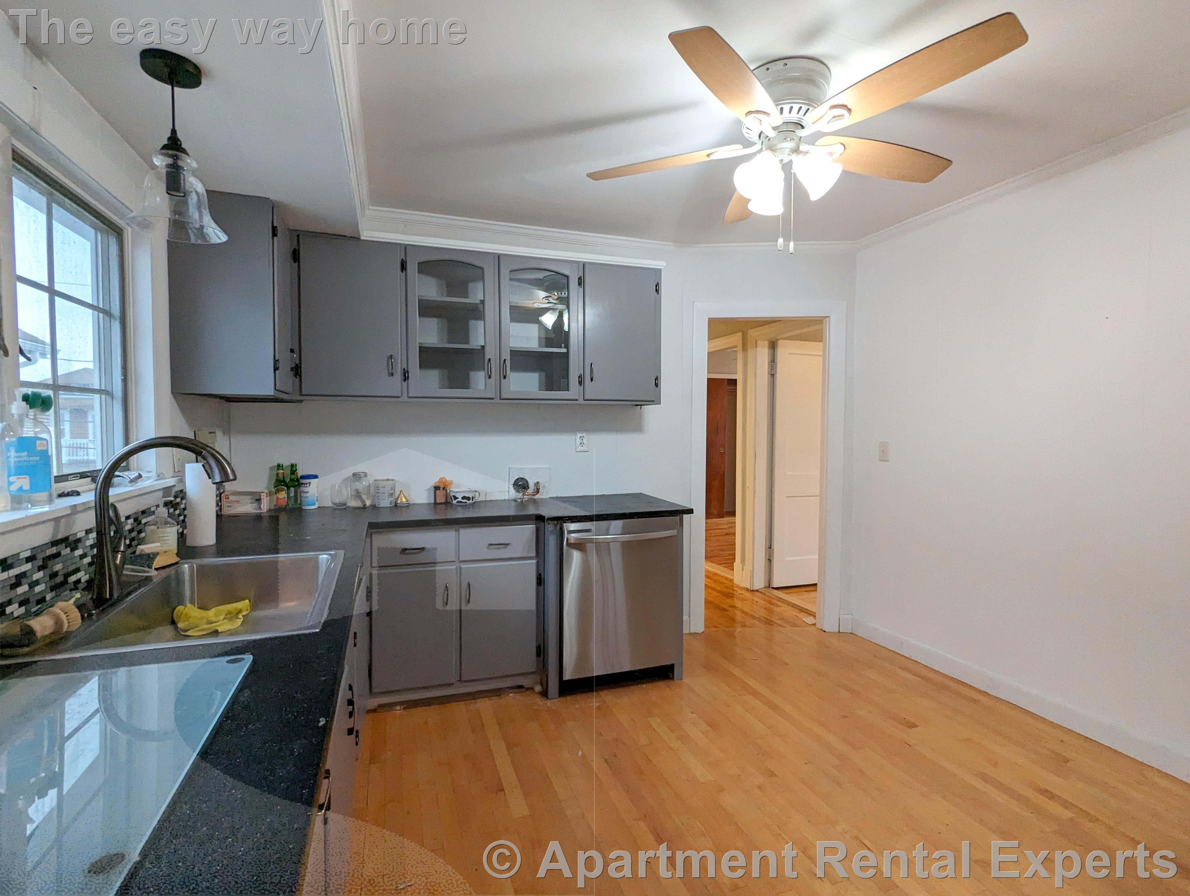 73 Woods Ave, Teele Square