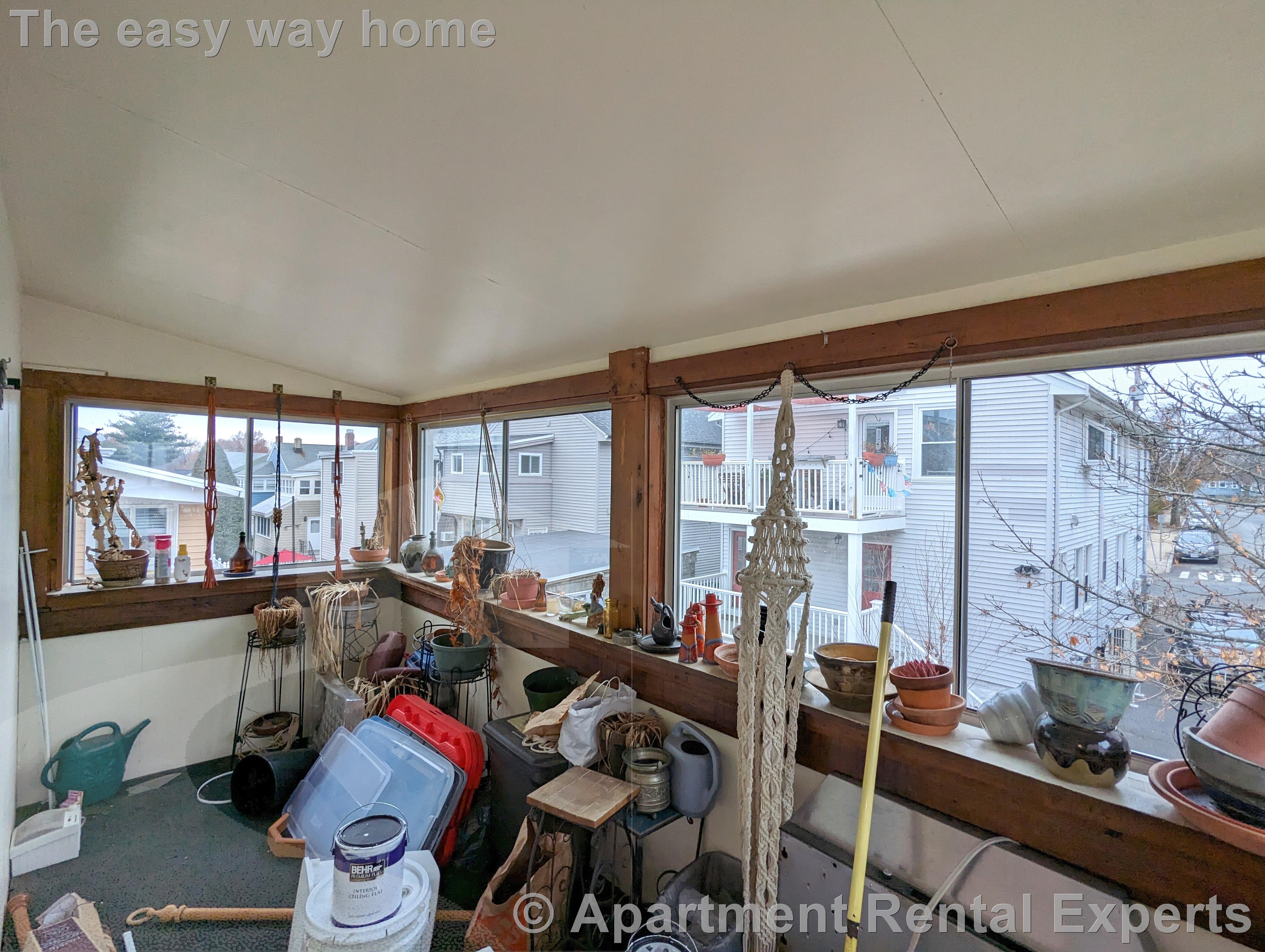 73 Woods Ave, Teele Square