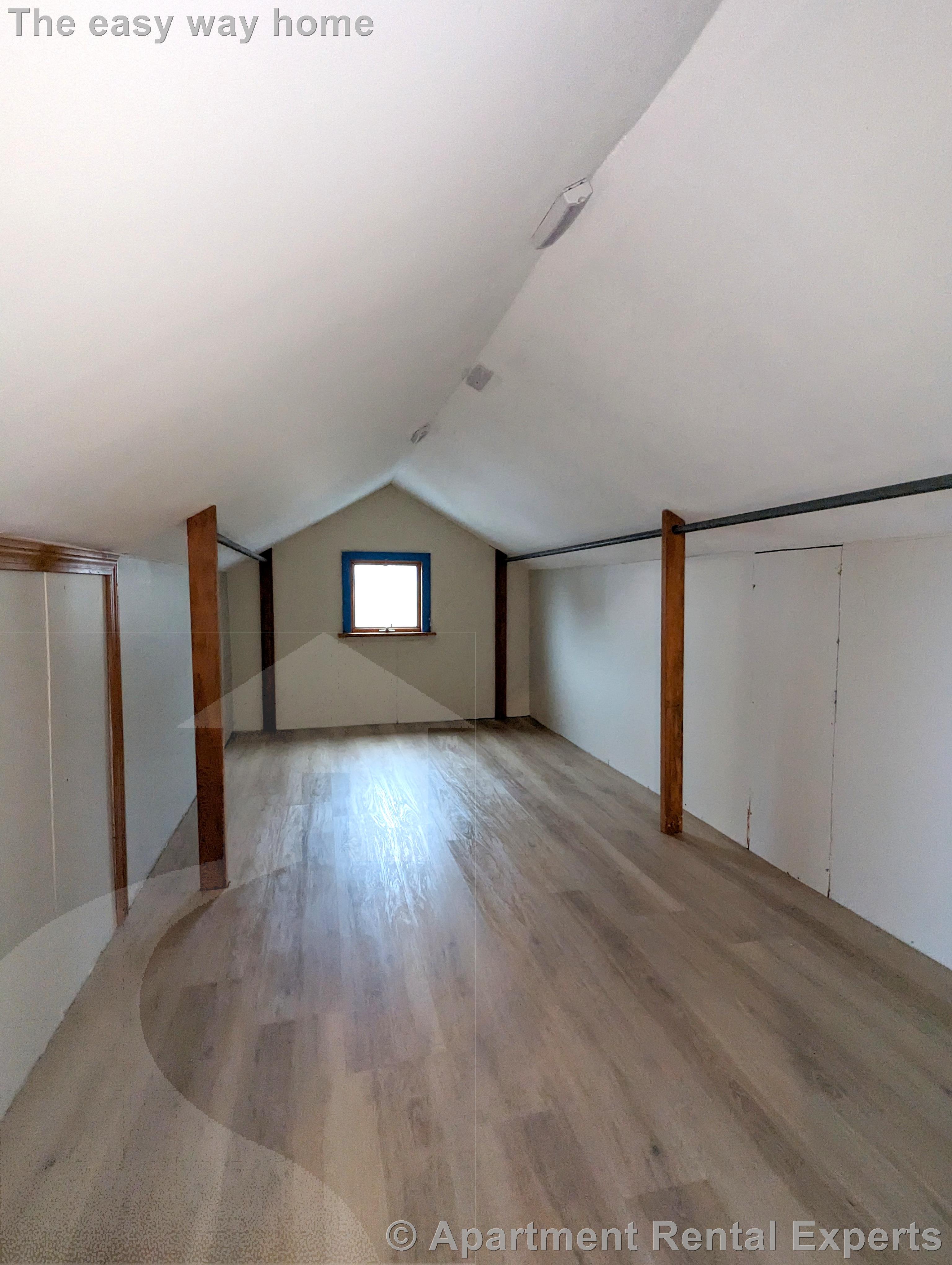 73 Woods Ave, Teele Square