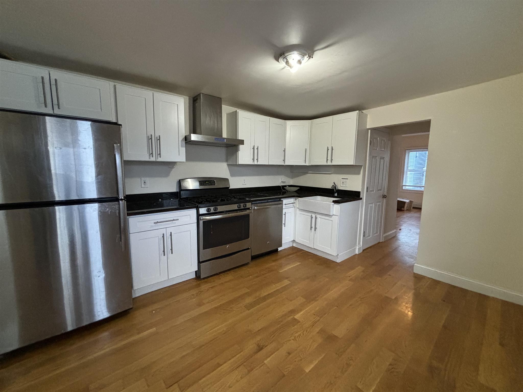 33 Harding St, East Cambridge