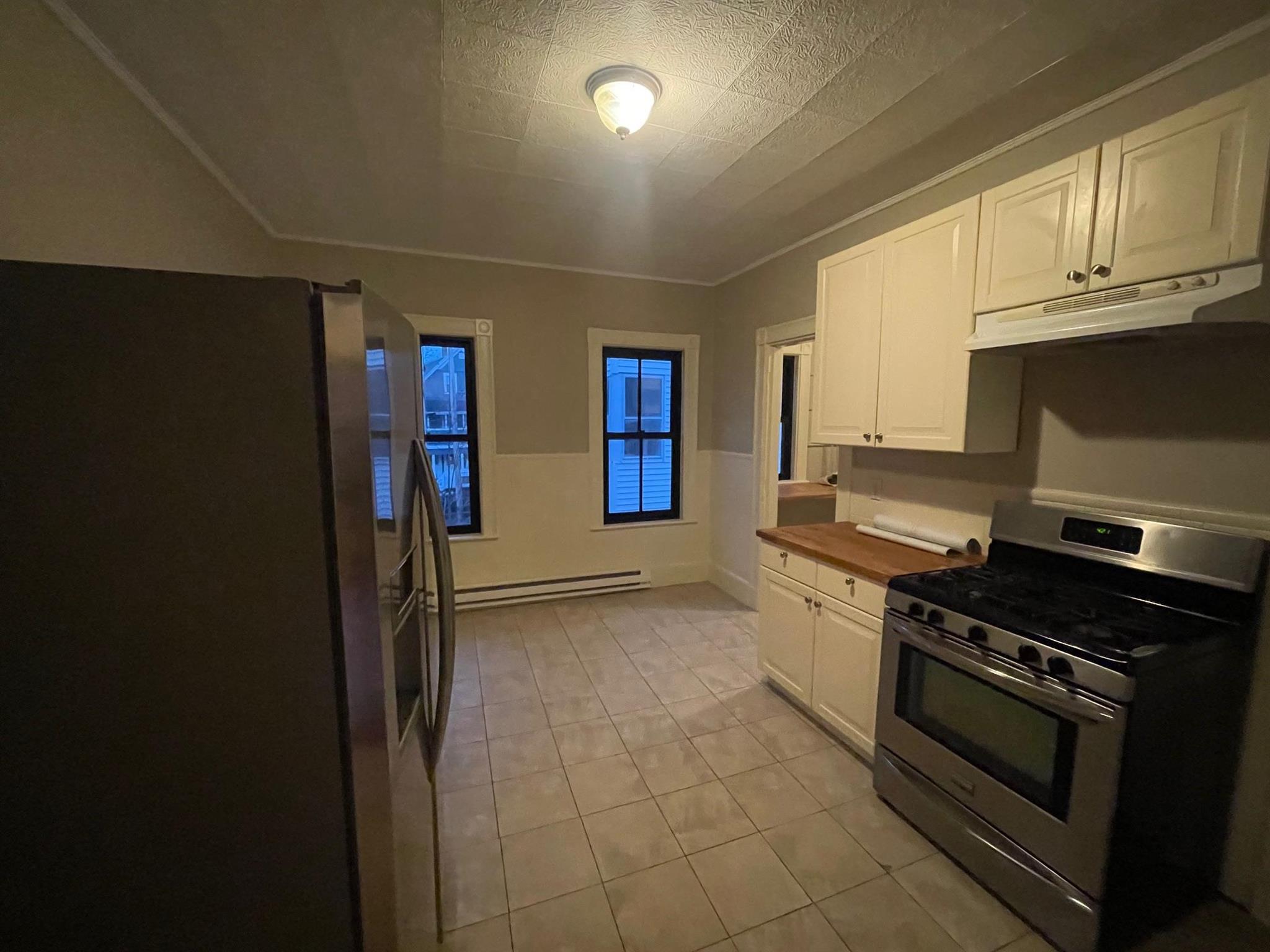 8 Charnwood, Davis Square