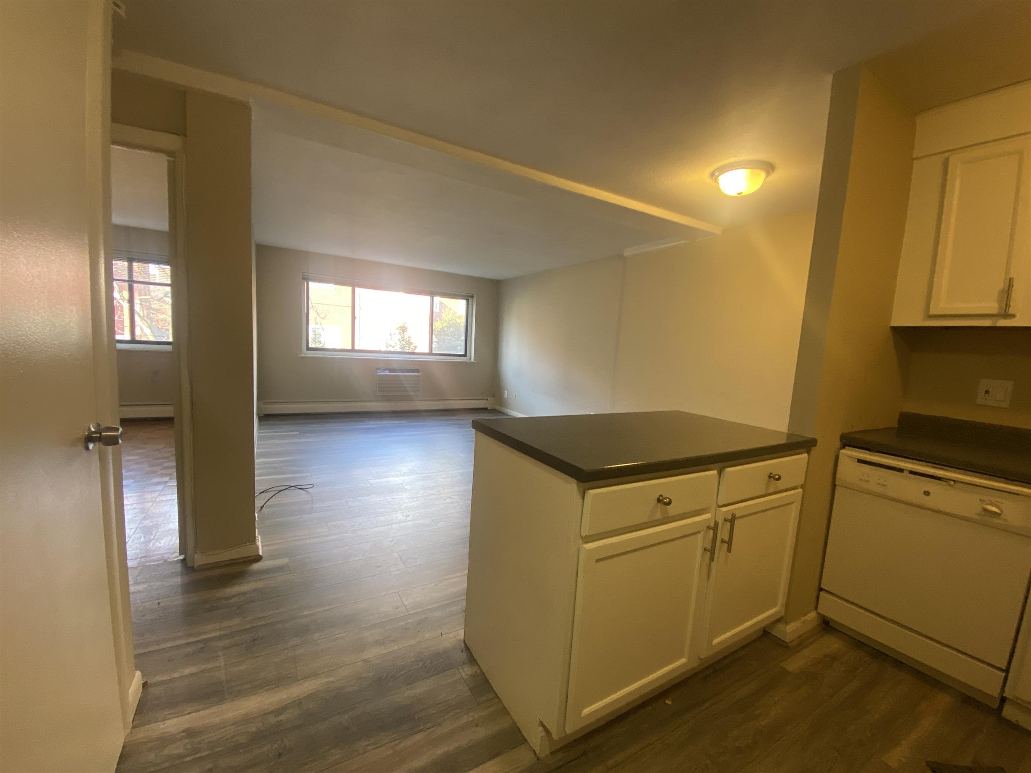 375 Harvard St, Harvard Square