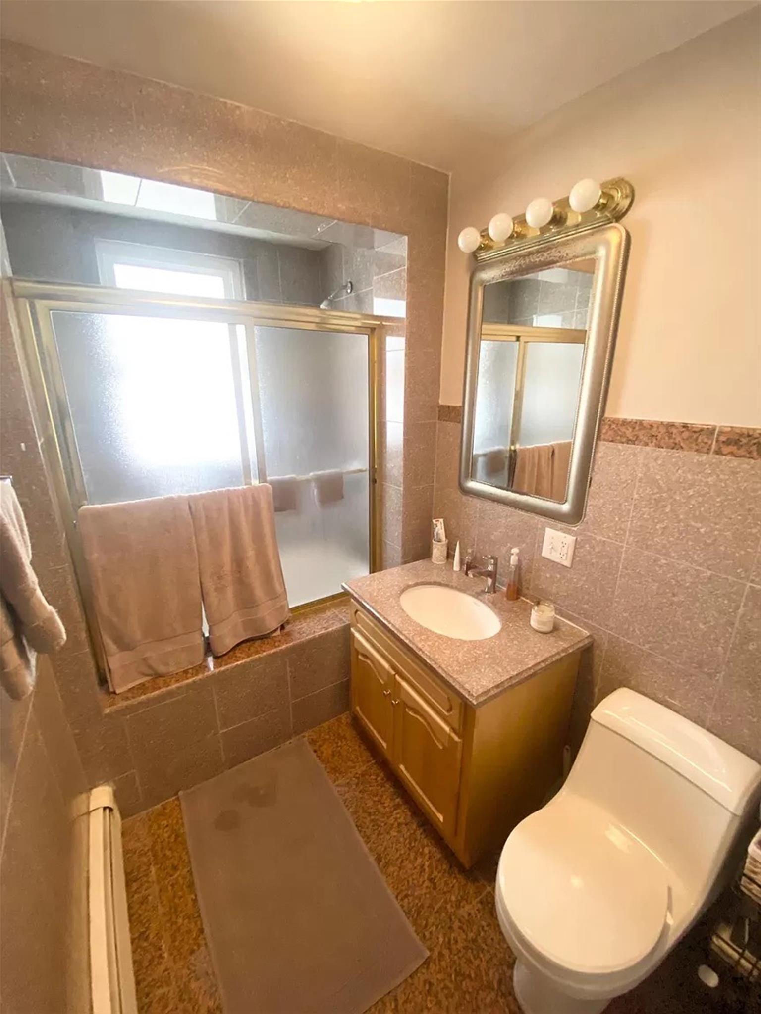 92 Medford St, Magoun Square