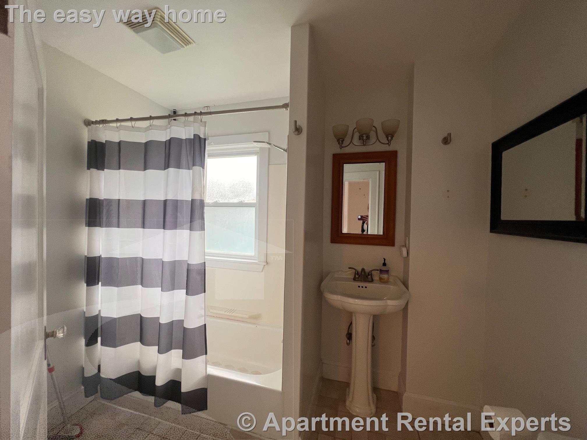 137 Sunset Rd, Arlington