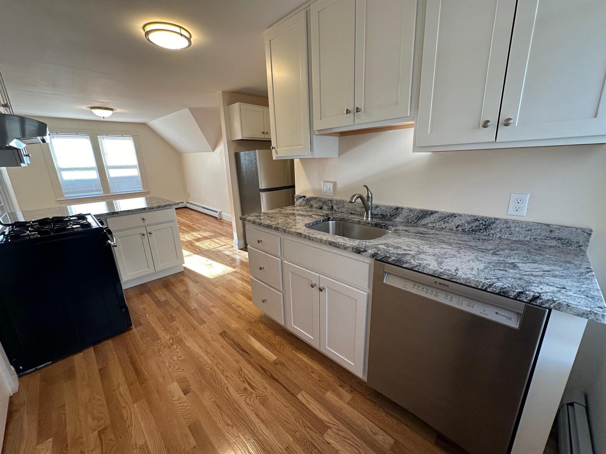 15 Lesley Ave, Davis Square