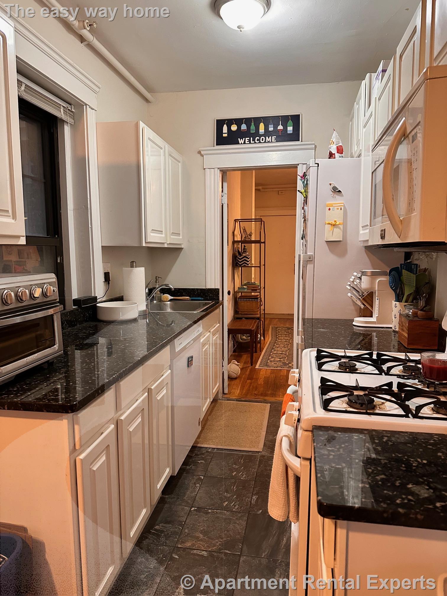 1558 Massachusetts Ave, Harvard Square