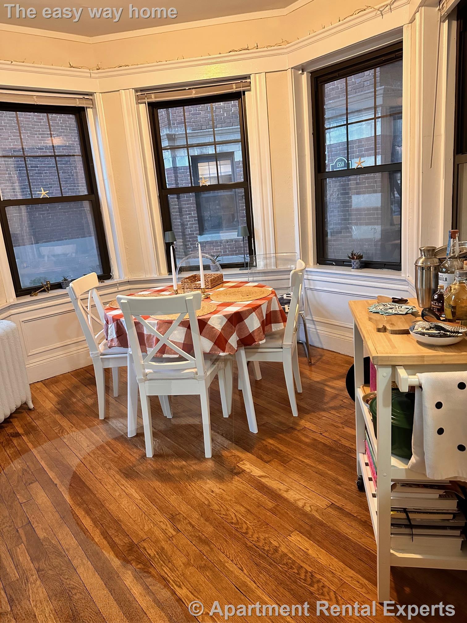 1558 Massachusetts Ave, Harvard Square