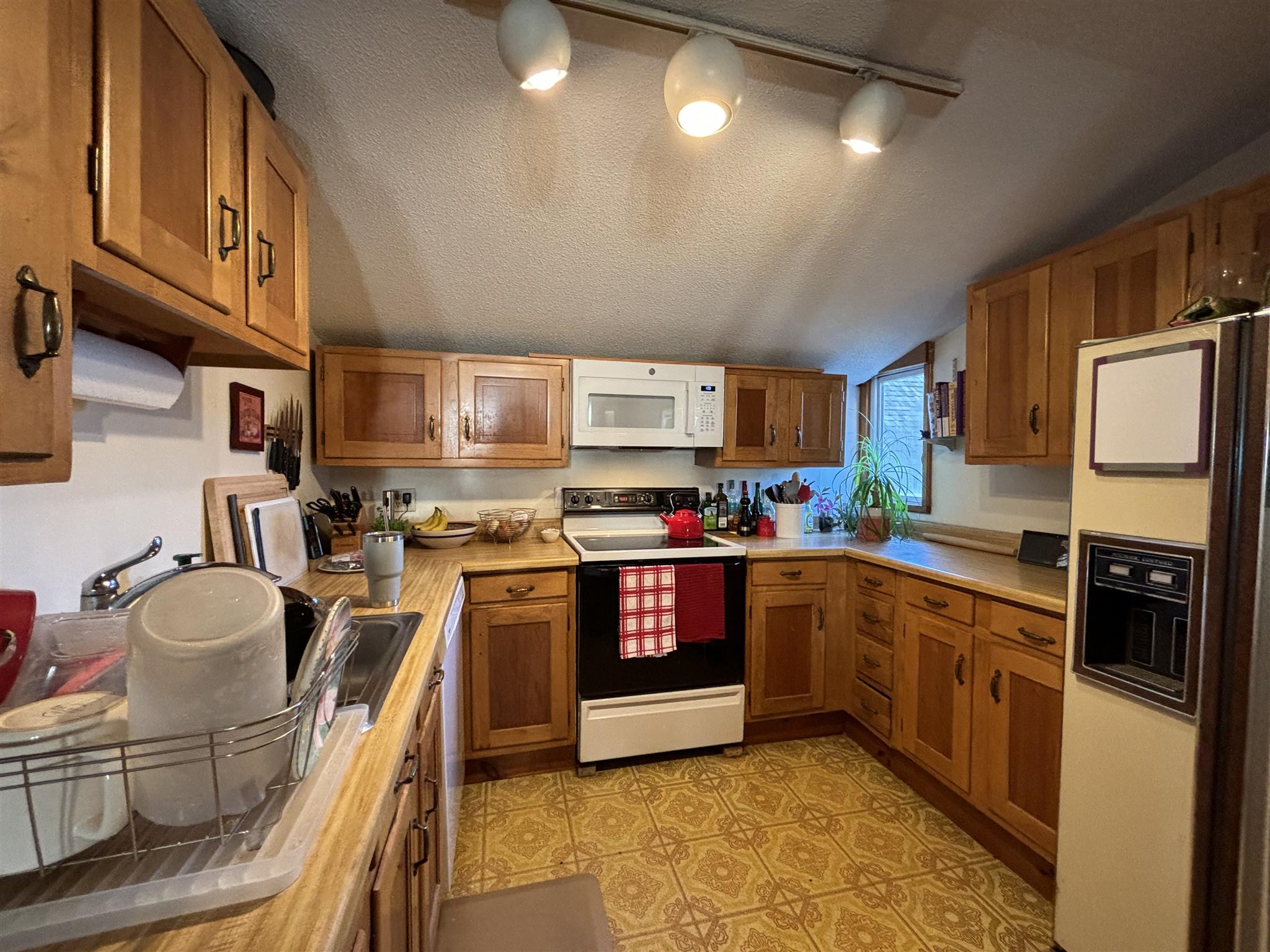 136 Lowell St, Davis Square