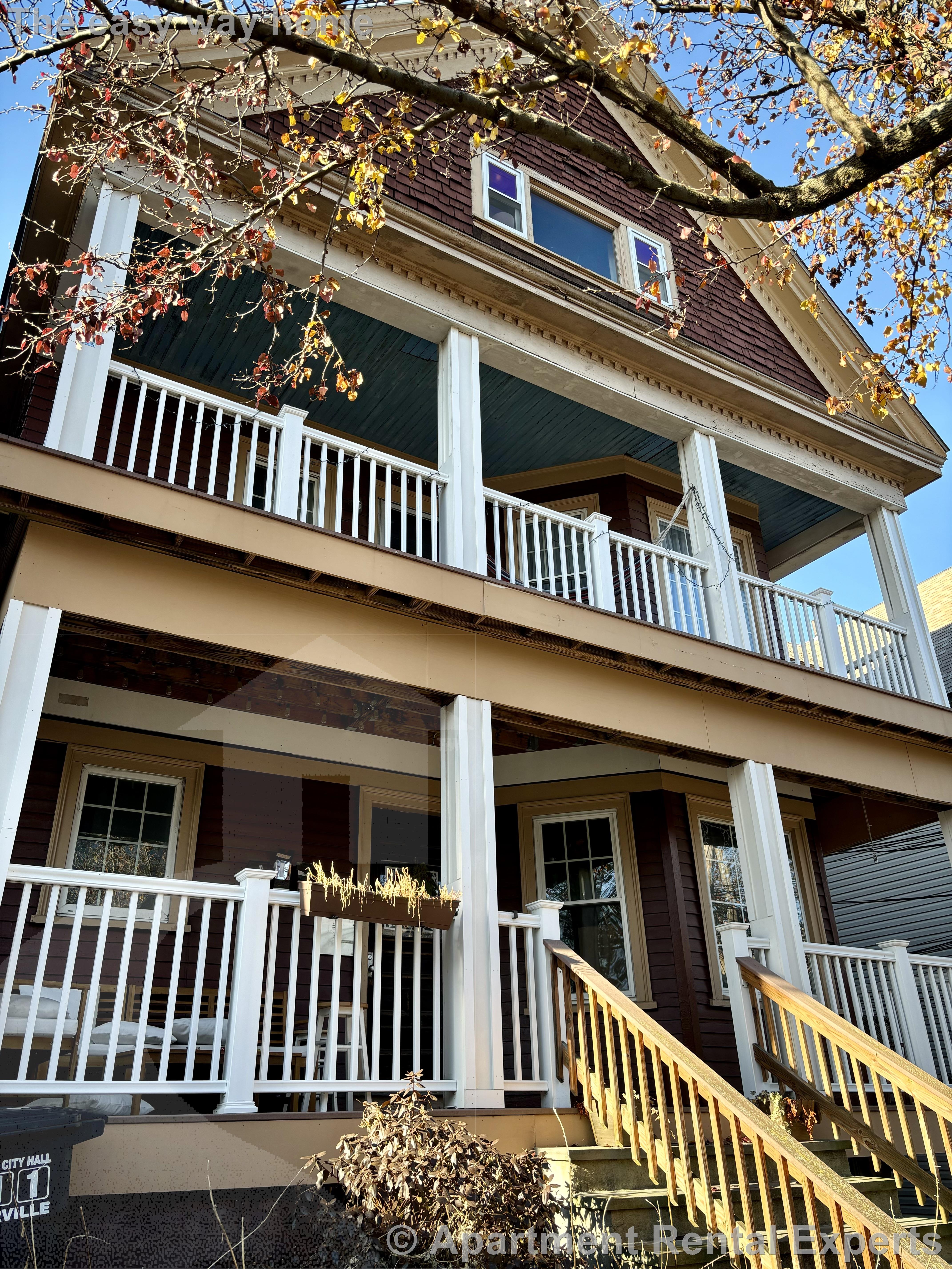 136 Lowell St, Ward Two