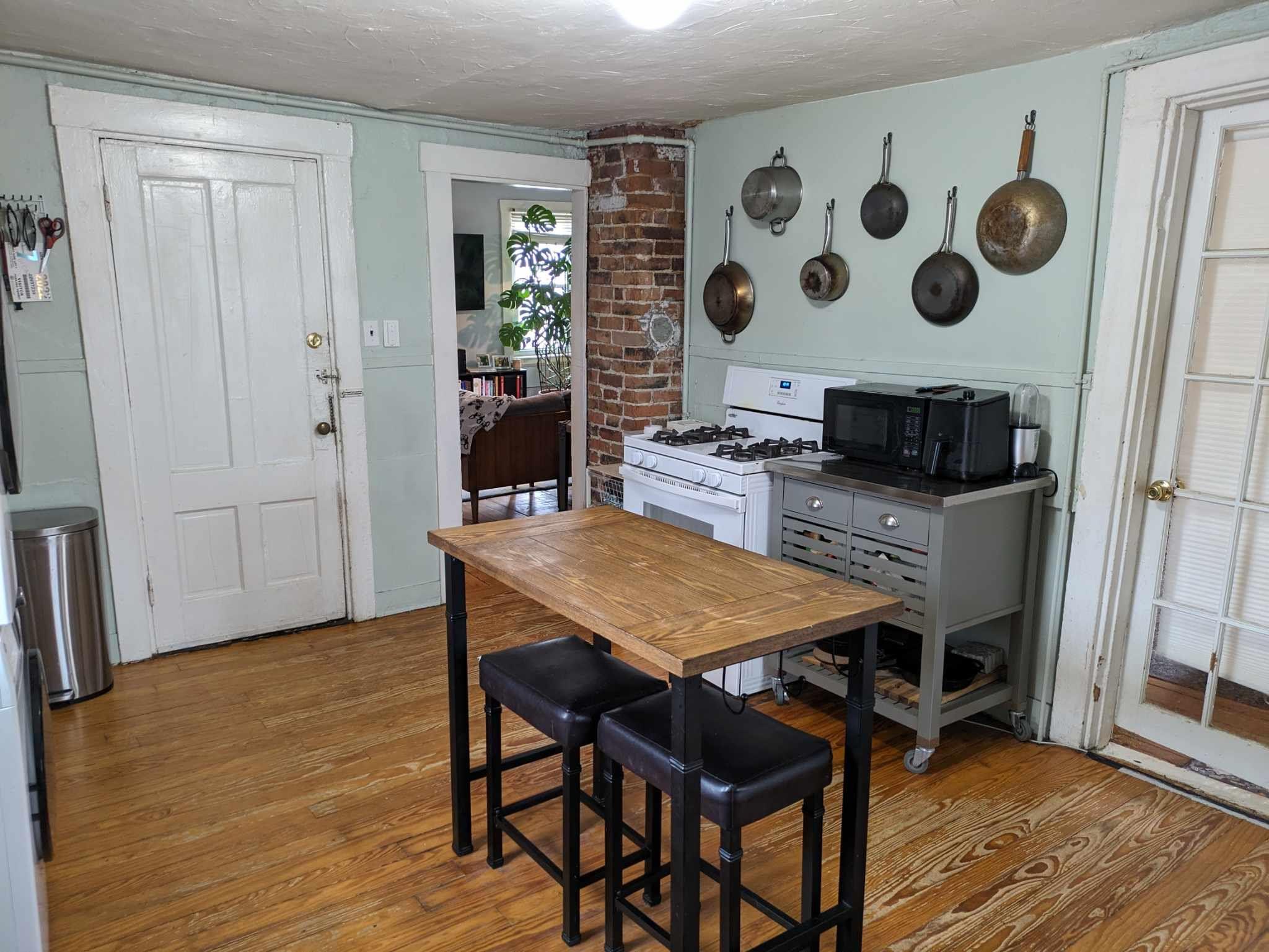 434 Franklin St, Central Square