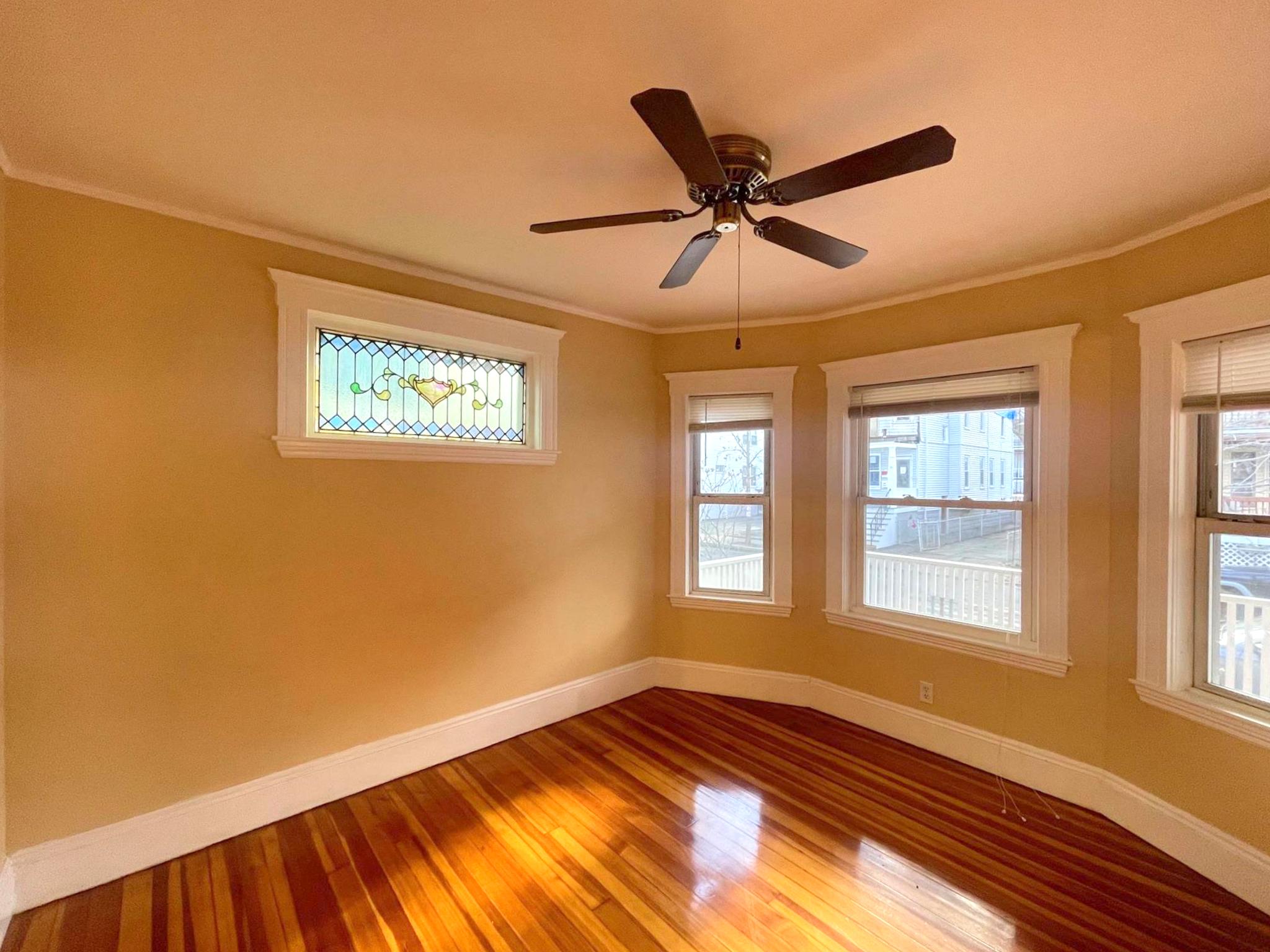 41 Walker St, Davis Square