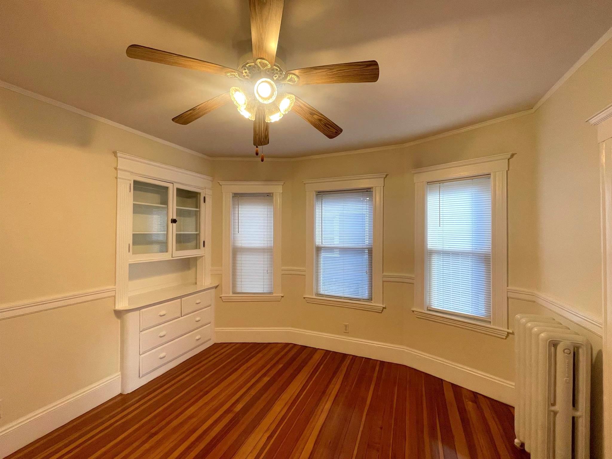 41 Walker St, Davis Square