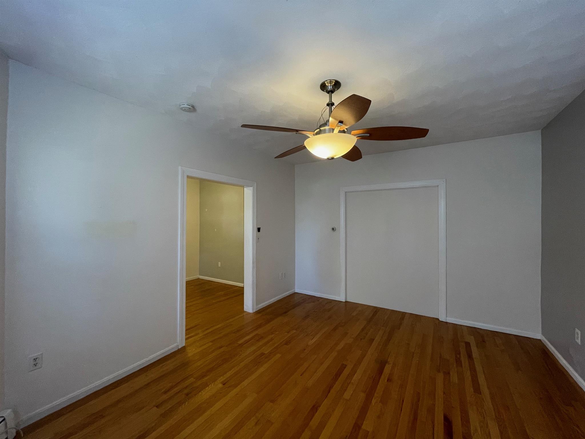 68 Kenmere Rd, Wellington