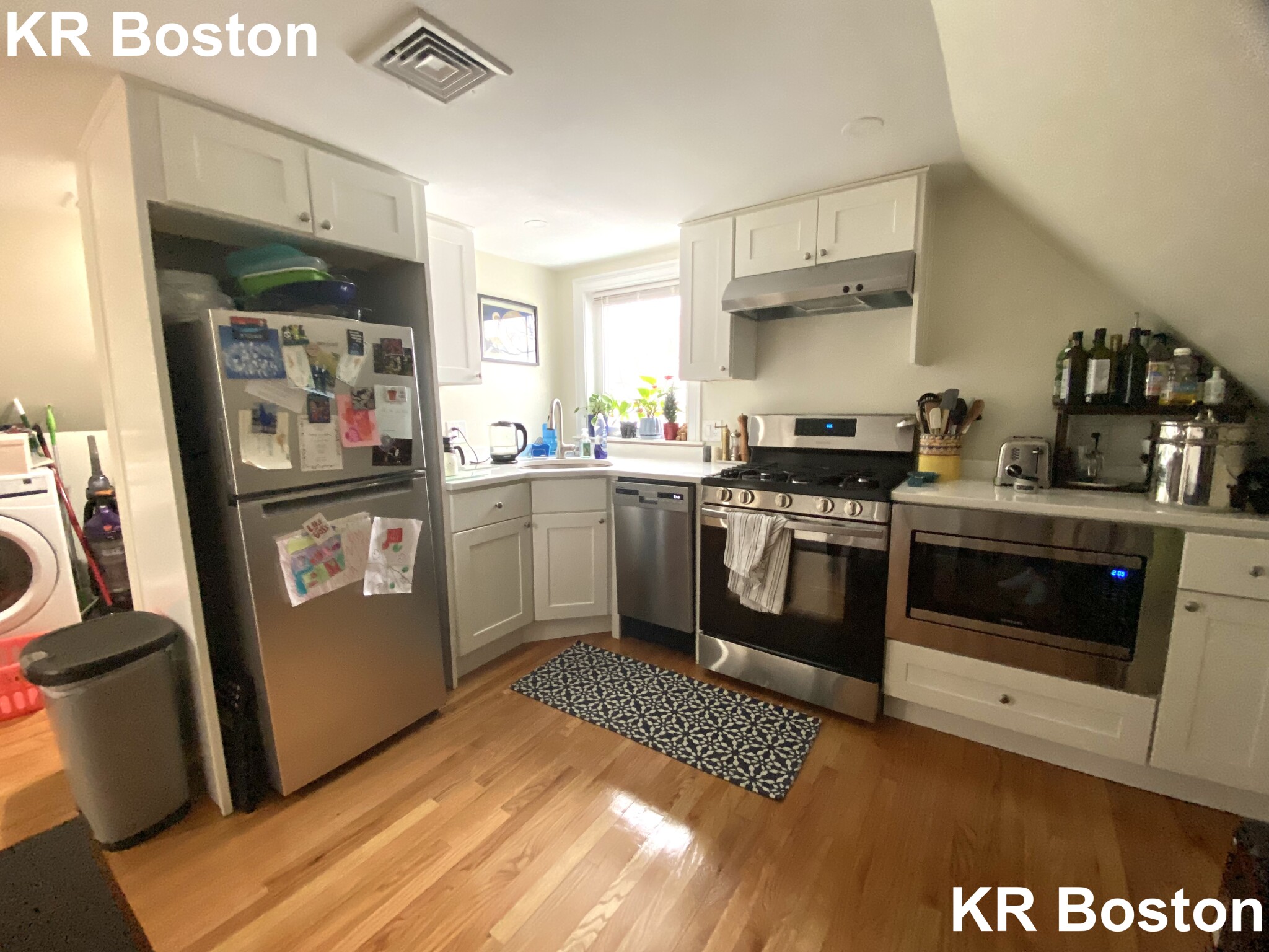 327 Highland Ave, Davis Square