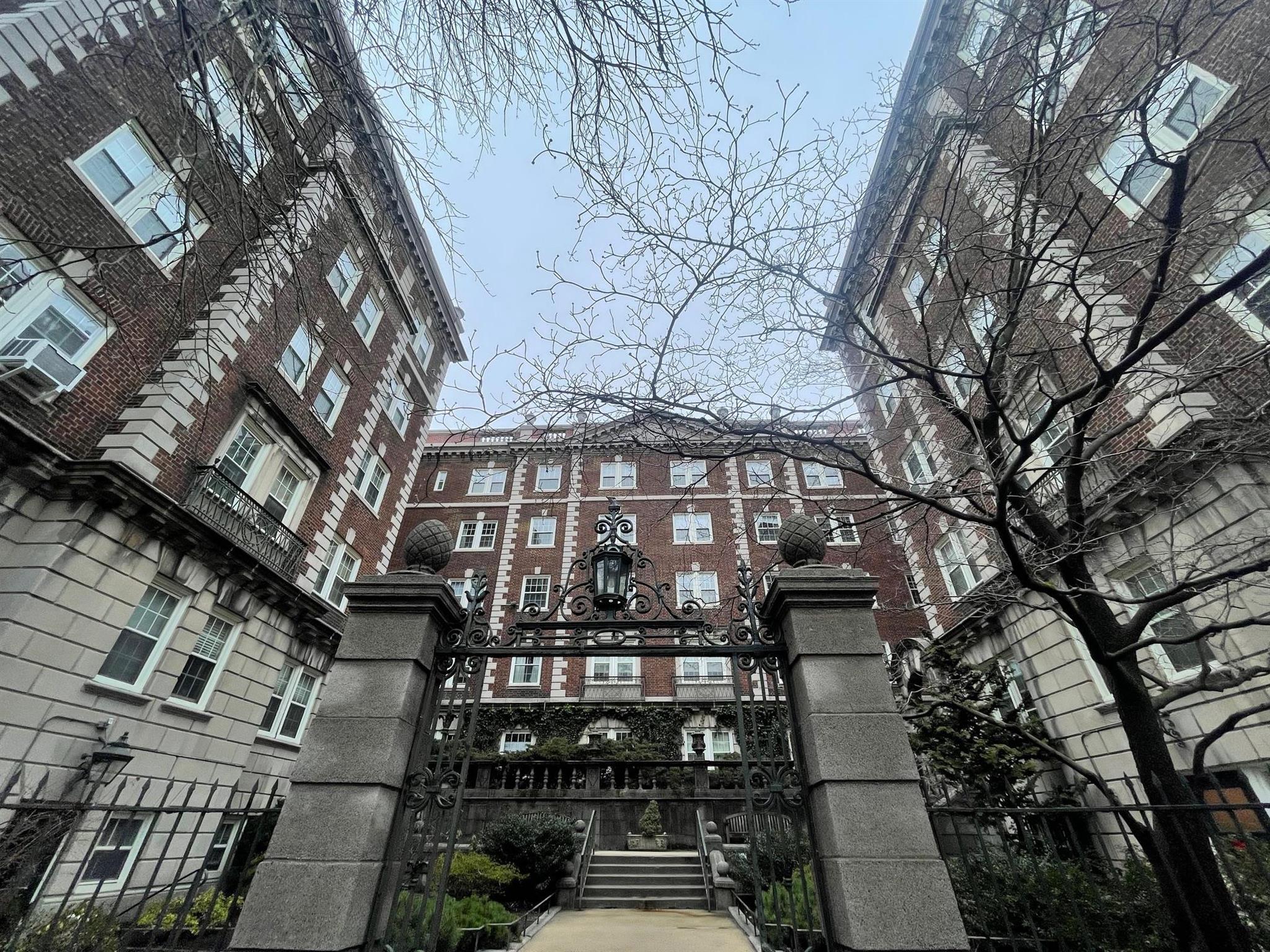 3 Arlington St, Porter Square