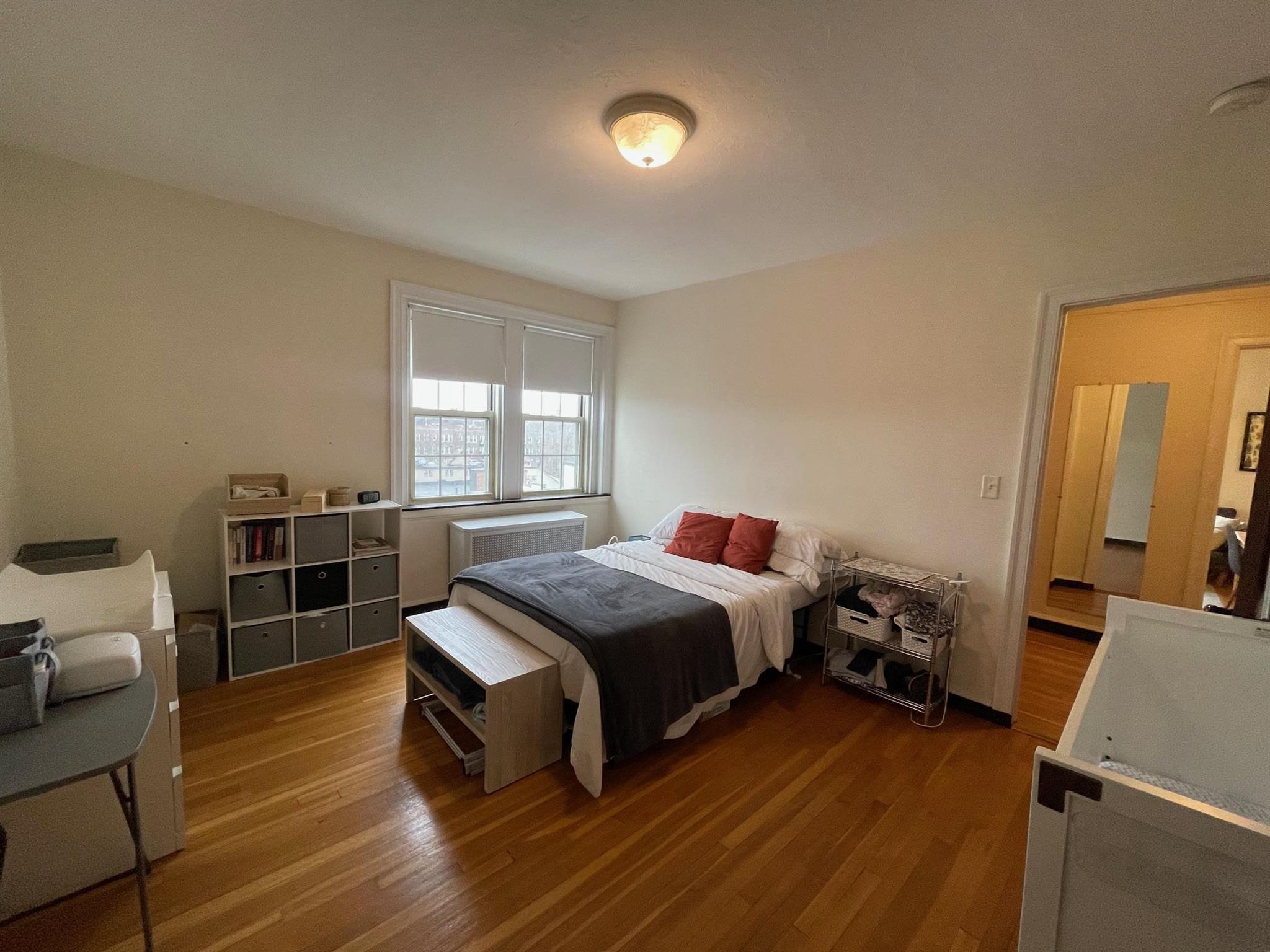 3 Arlington St, Porter Square