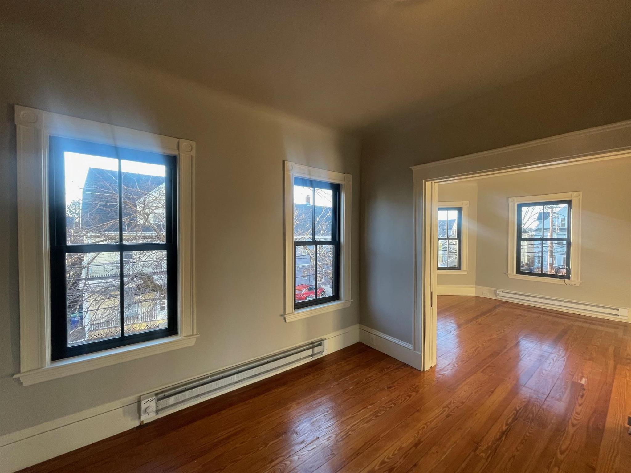 8 Charnwood Rd, Davis Square