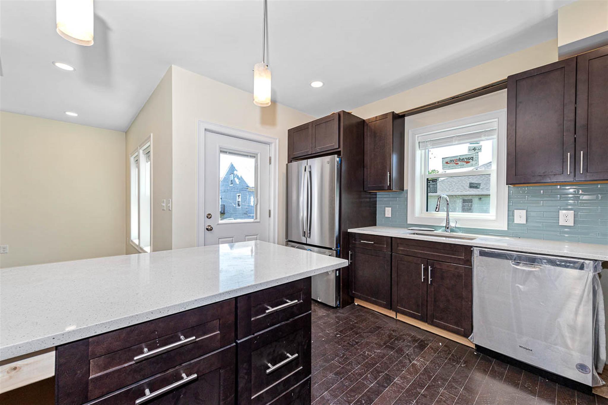 72 Stanley Ave, South Medford