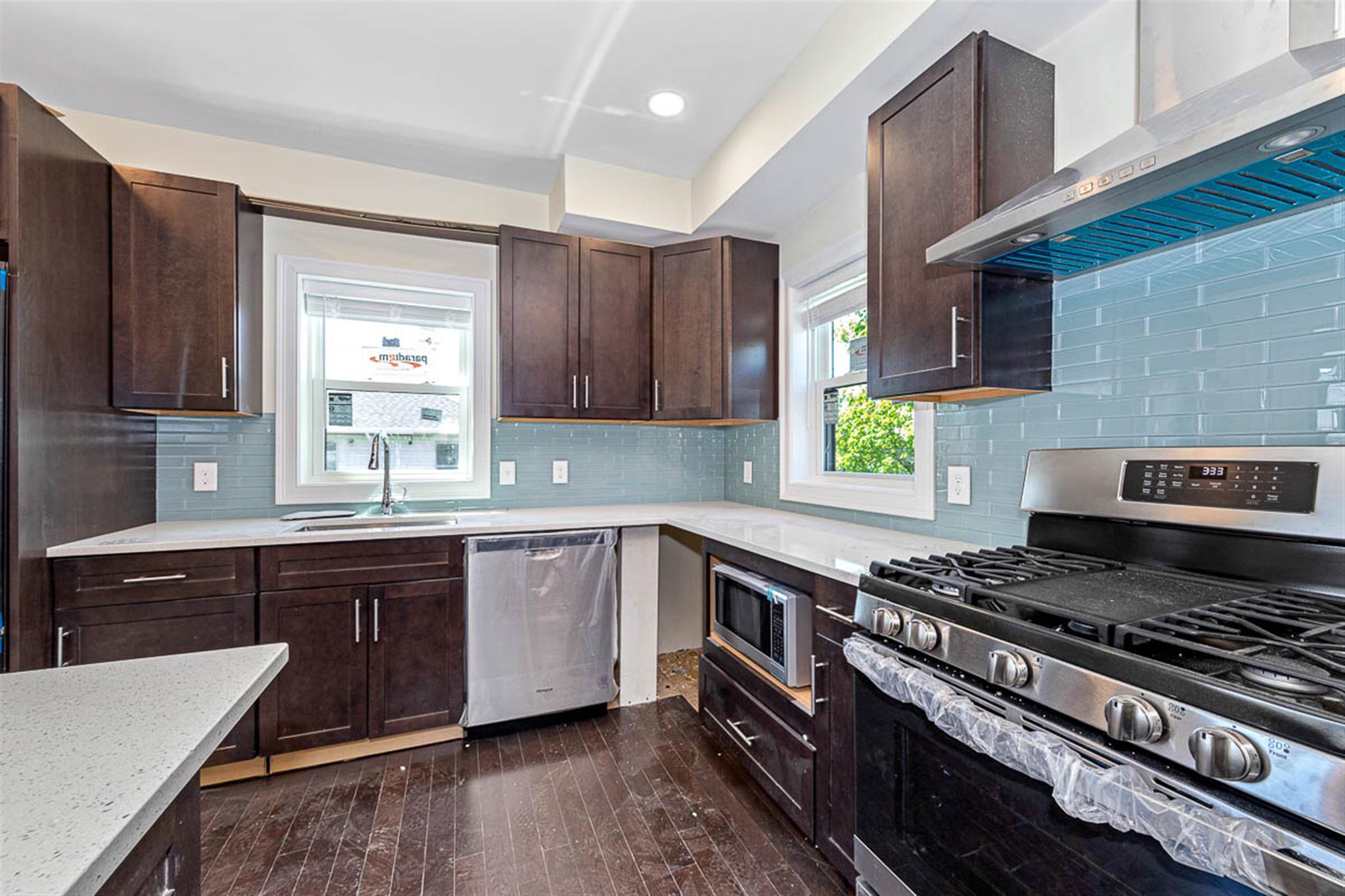 72 Stanley Ave, South Medford