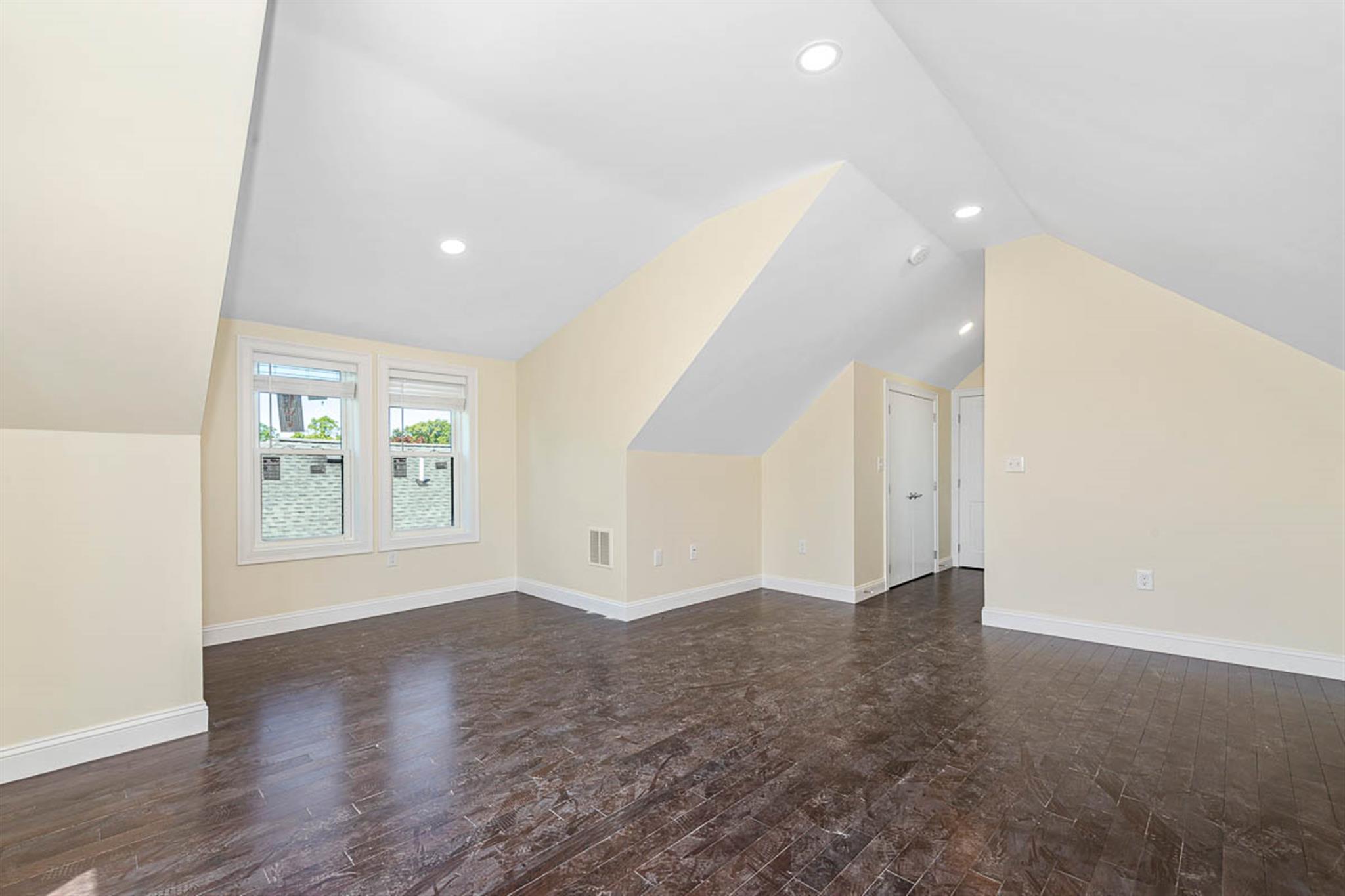 70 Stanley Ave, Tufts University