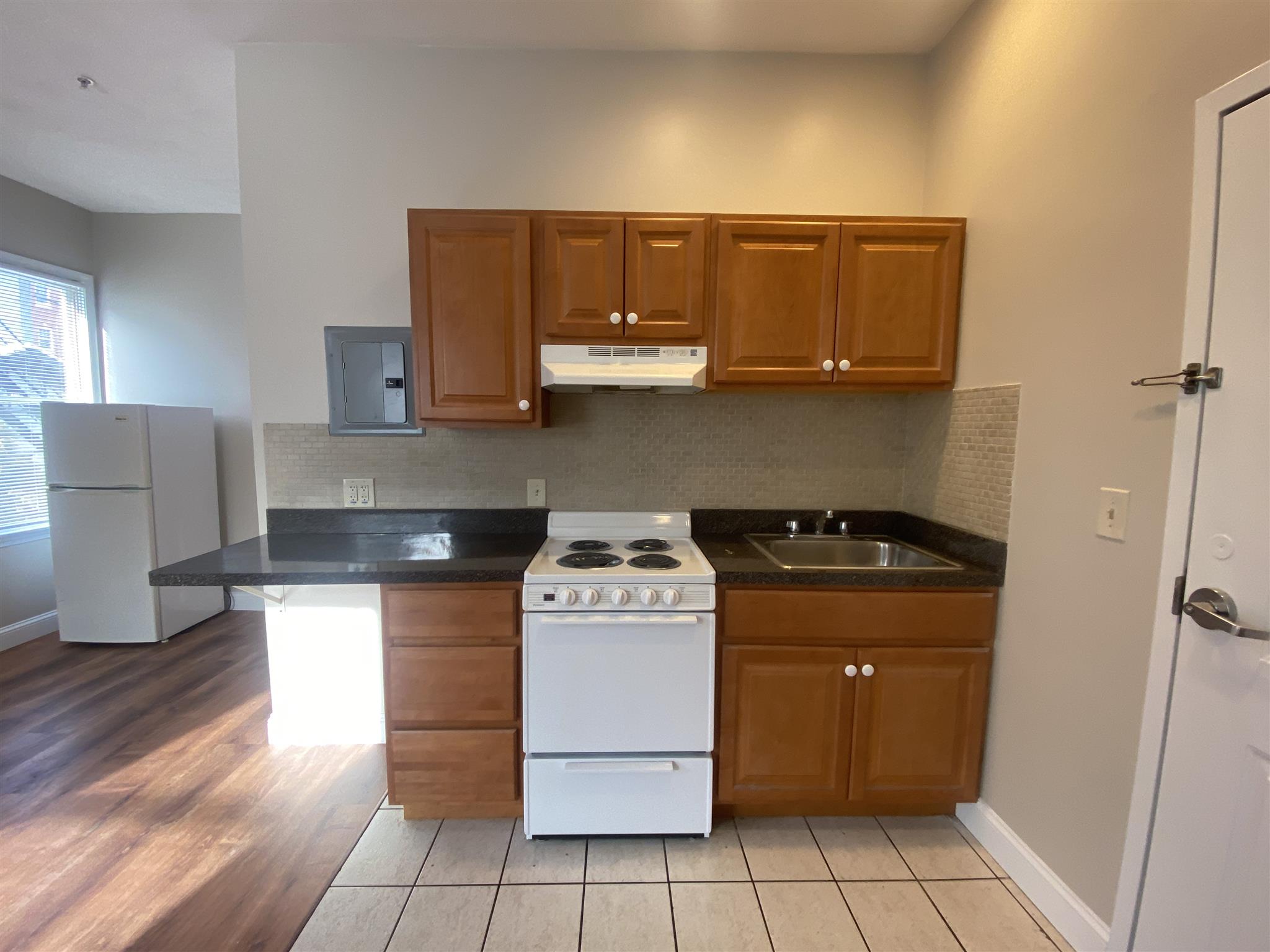 364 Harvard St, Harvard Square