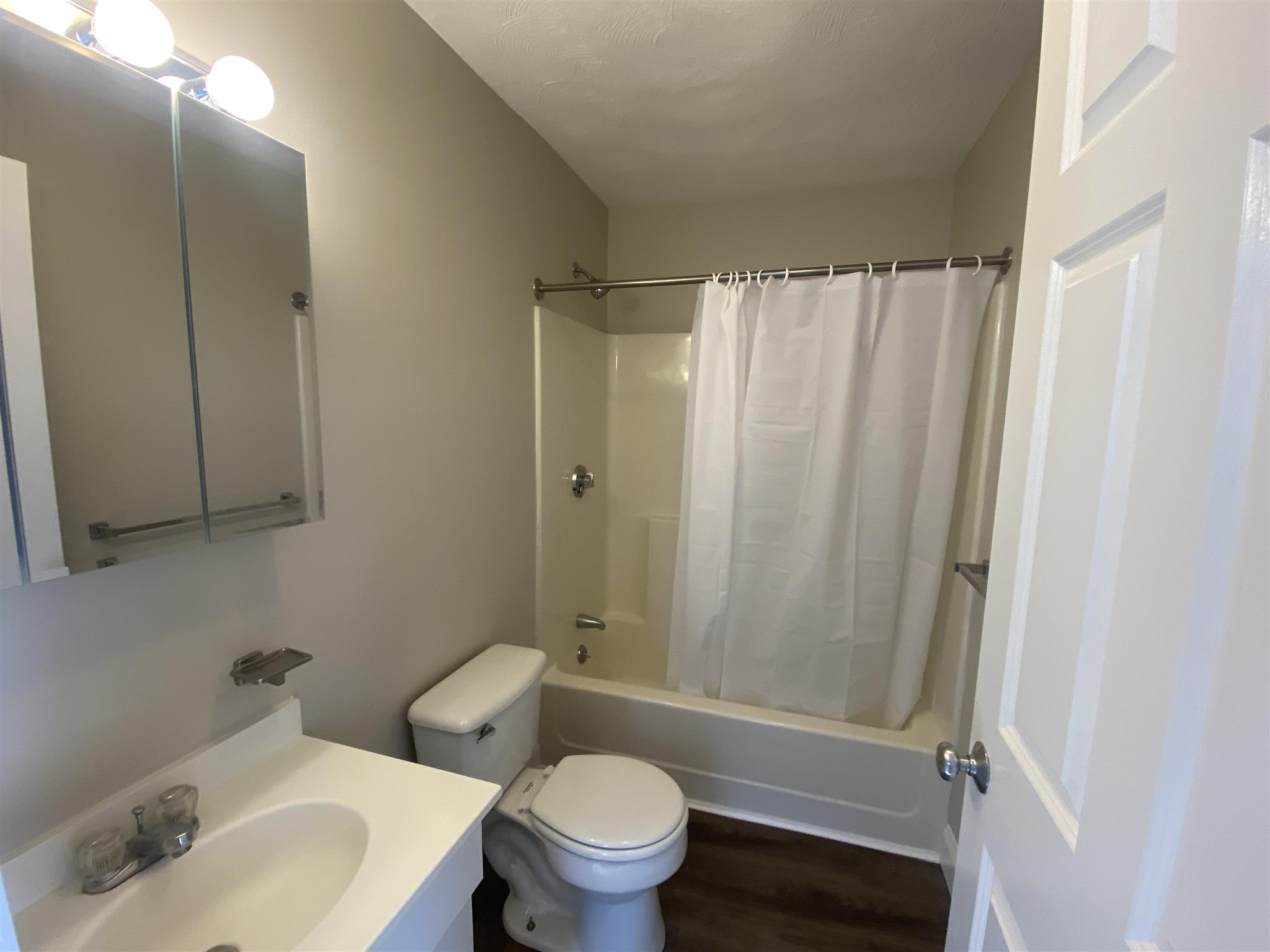 364 Harvard St, Harvard Square