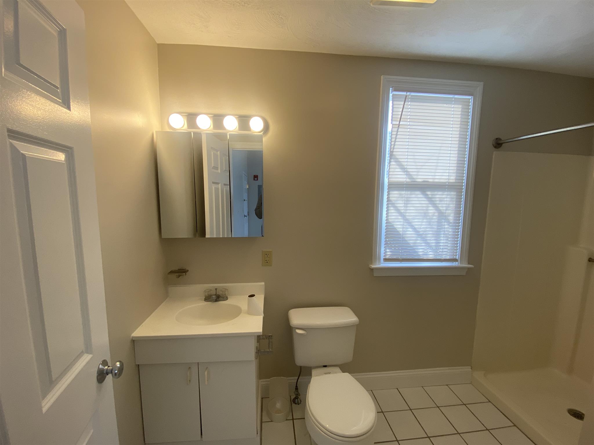 364 Harvard St, Harvard Square