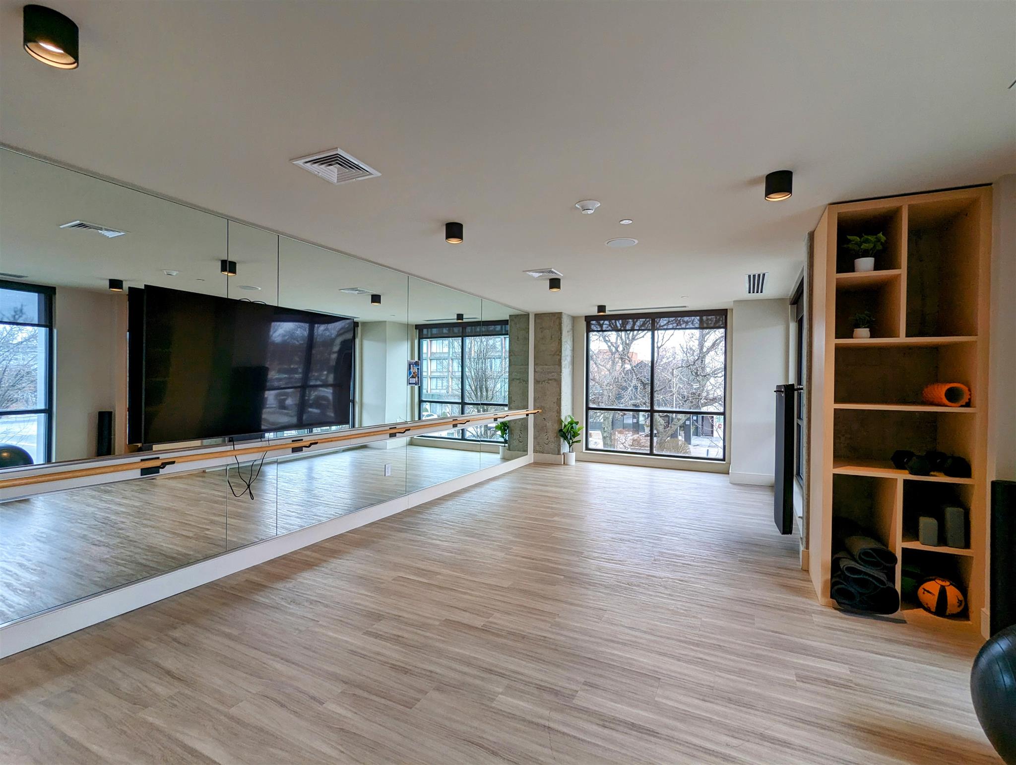 10 Inner Belt Rd, Union Square