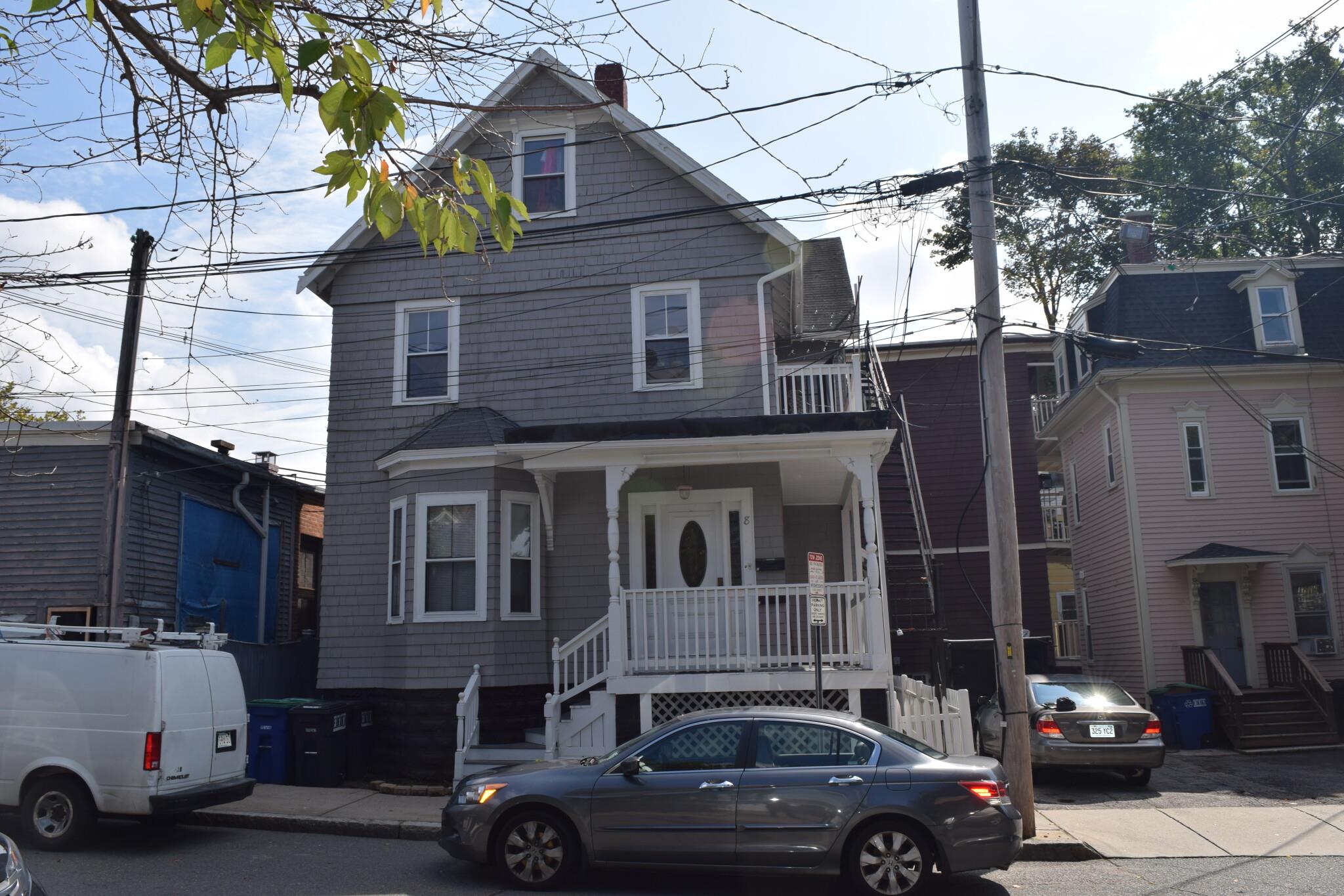 8 Claremon St, Davis Square