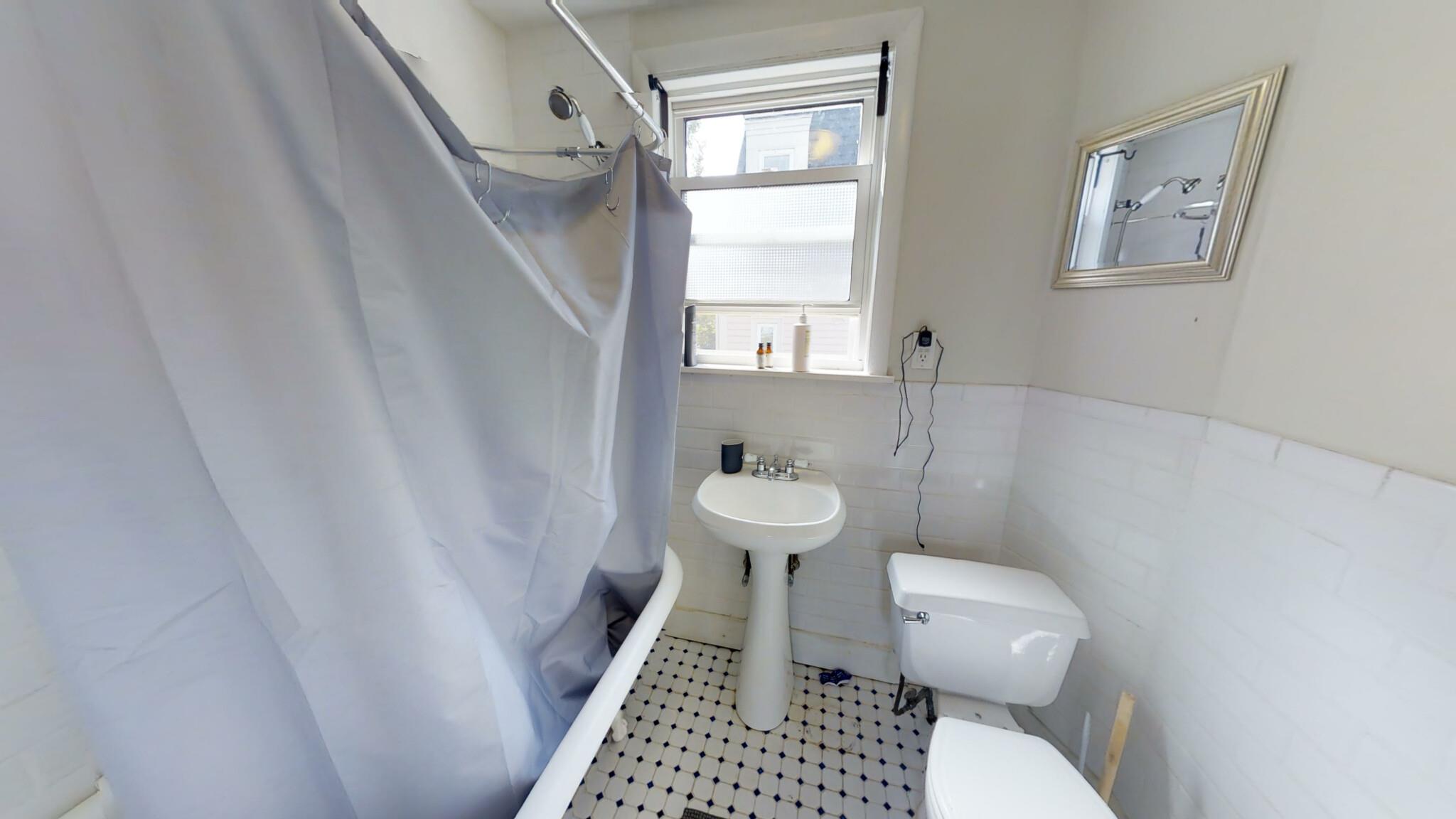 8 Claremon St, Davis Square