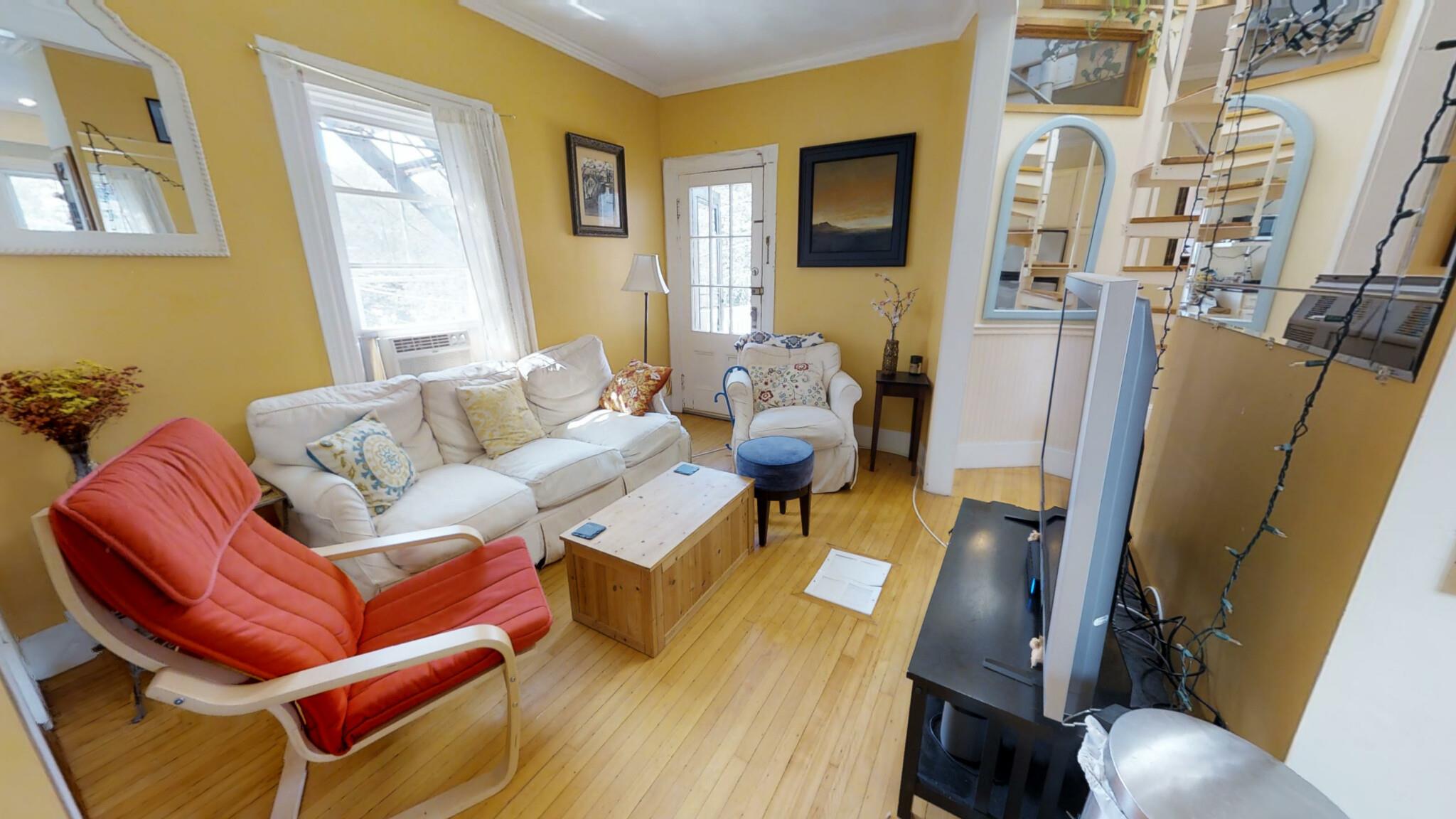 8 Claremon, Davis Square