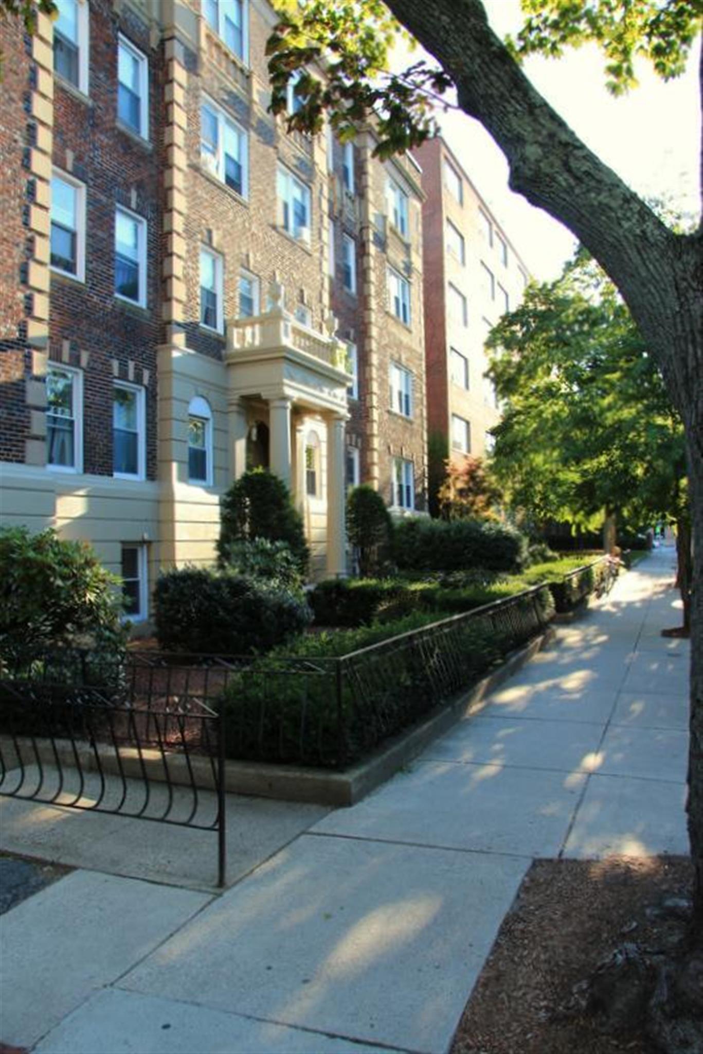 12 Wendell St, Harvard Square